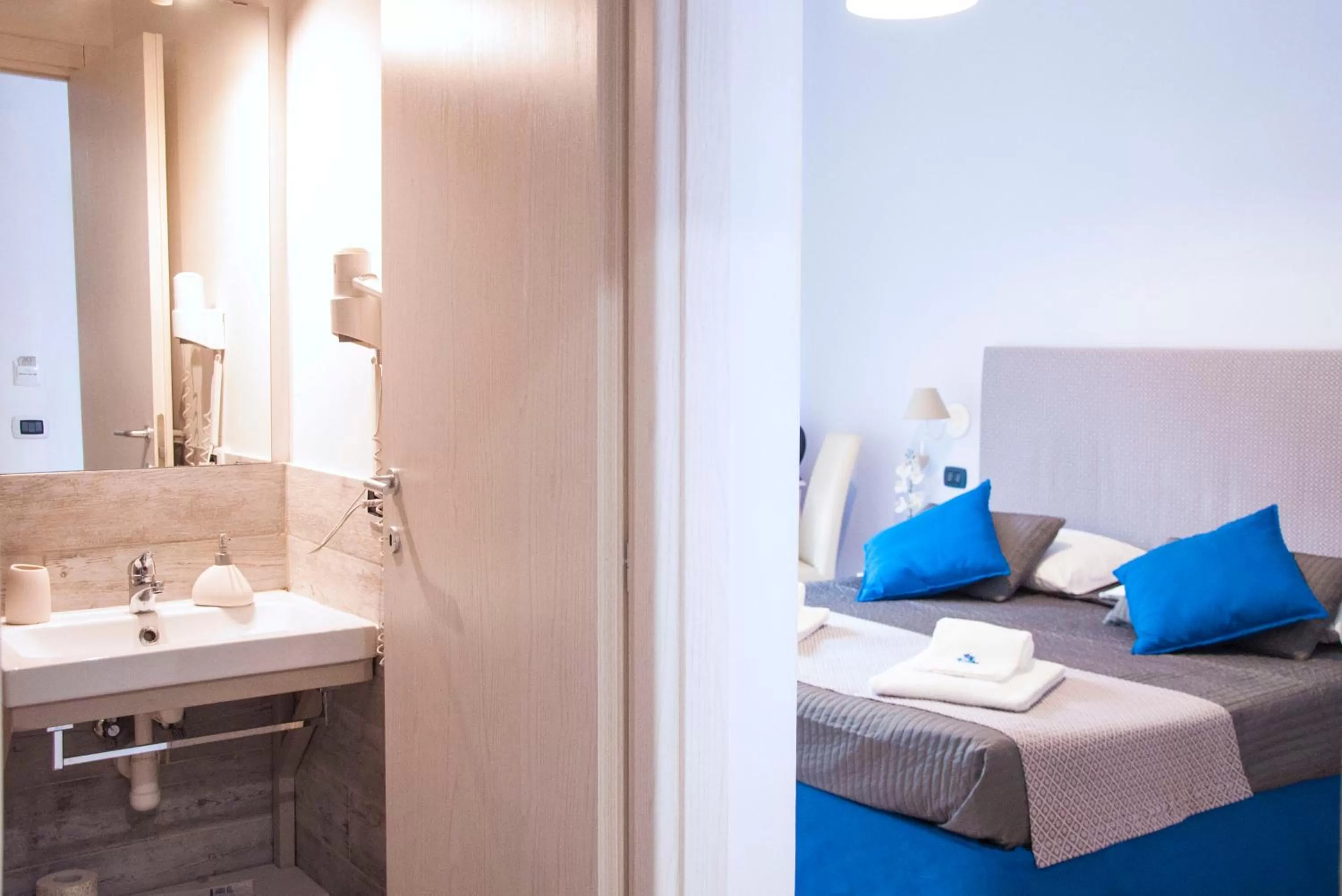 Bathroom in B&B Exa Rooms - Just Rome