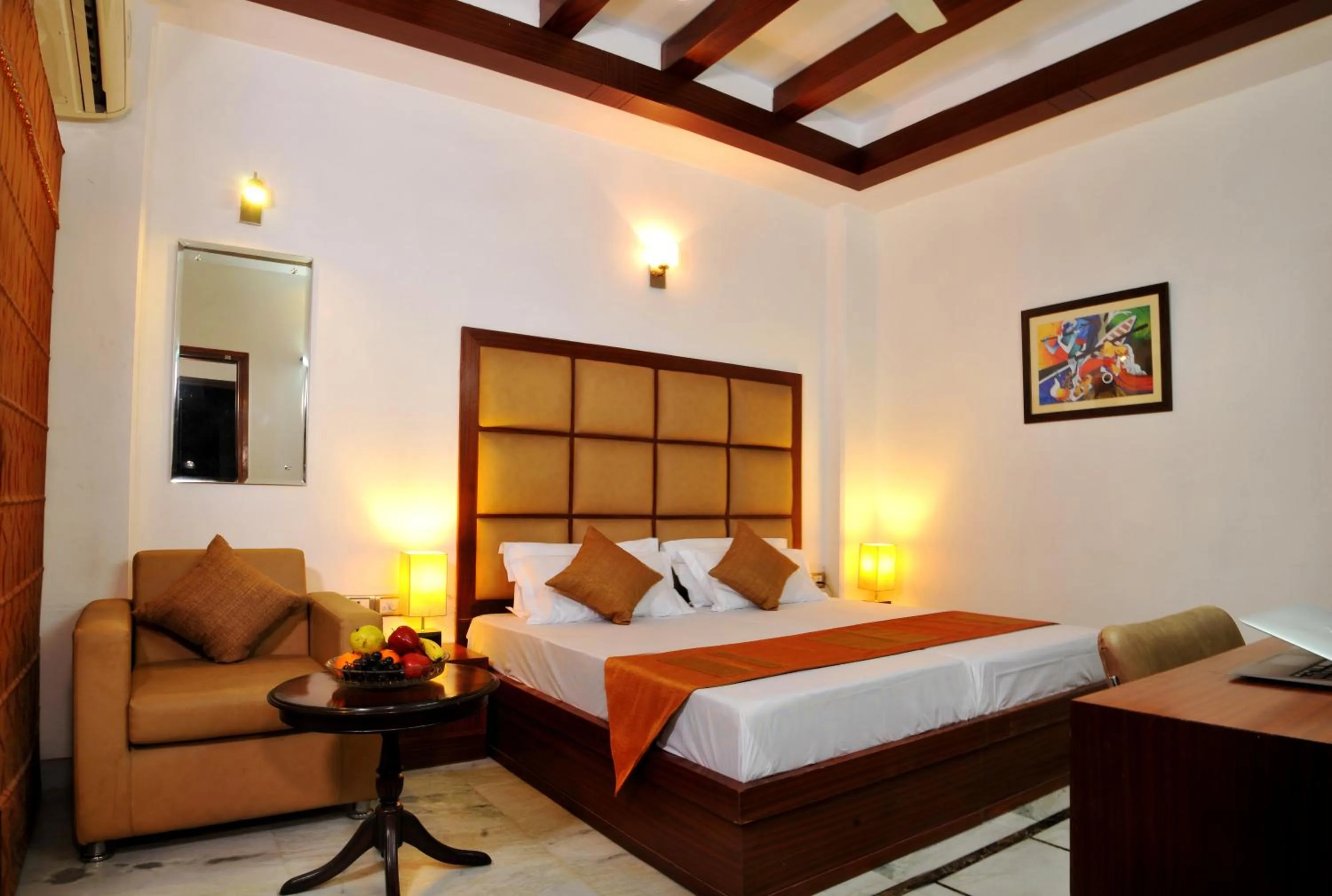 Photo of the whole room, Bed in Hotel Citi International