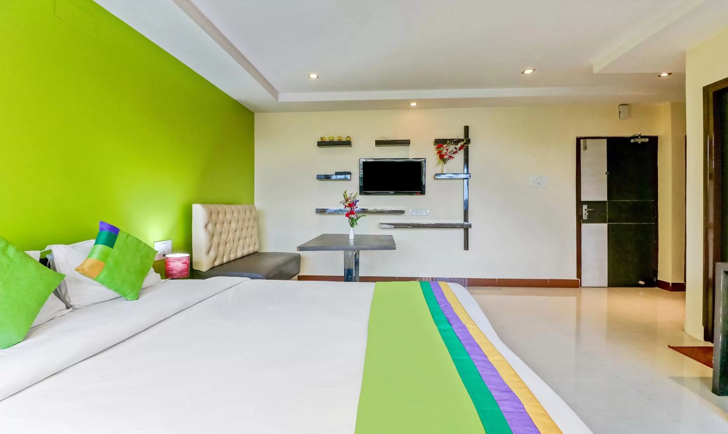 Bedroom, Bed in Treebo Concerto Residentia