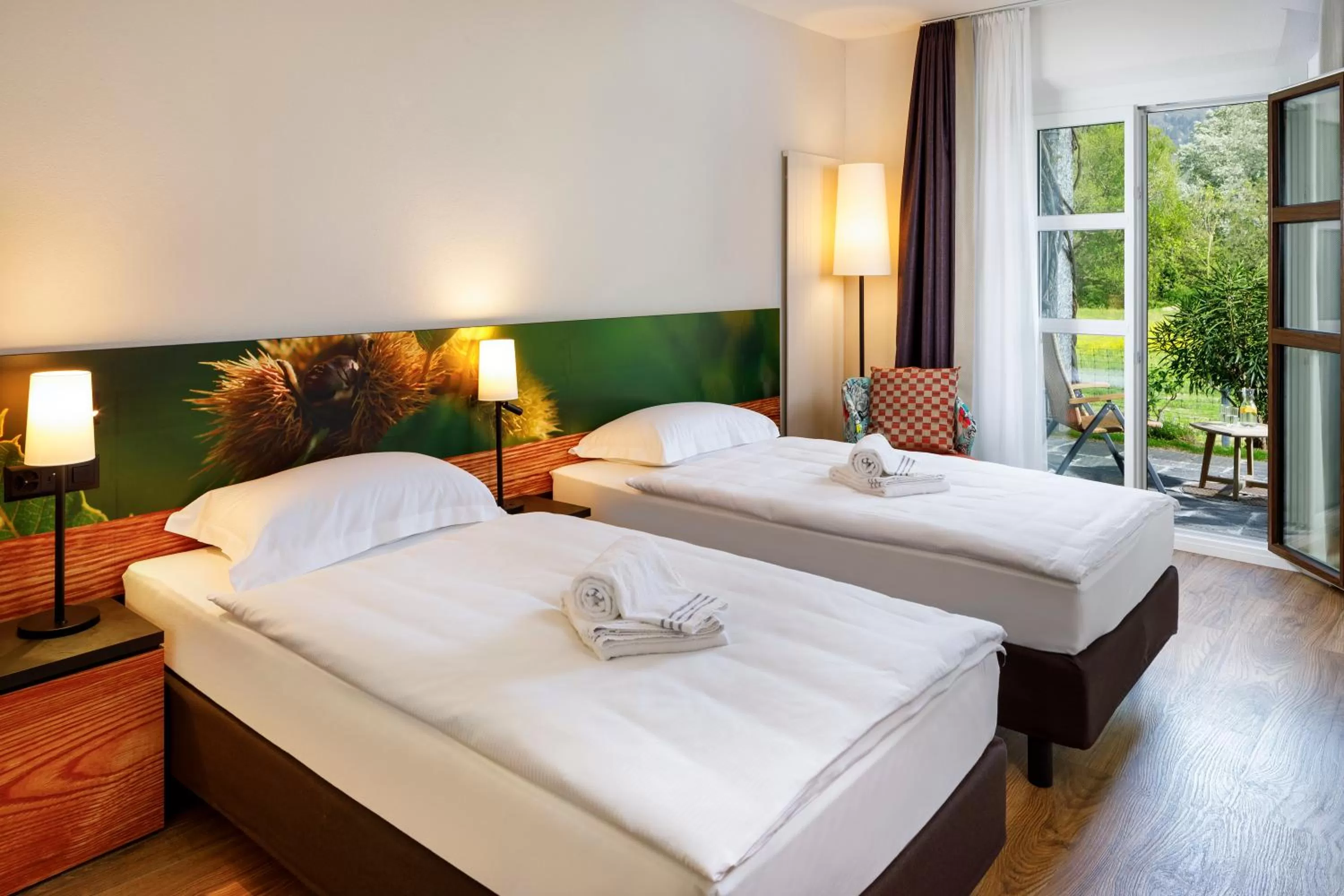 Bedroom, Bed in Hotel Bellinzona Sud Swiss Quality