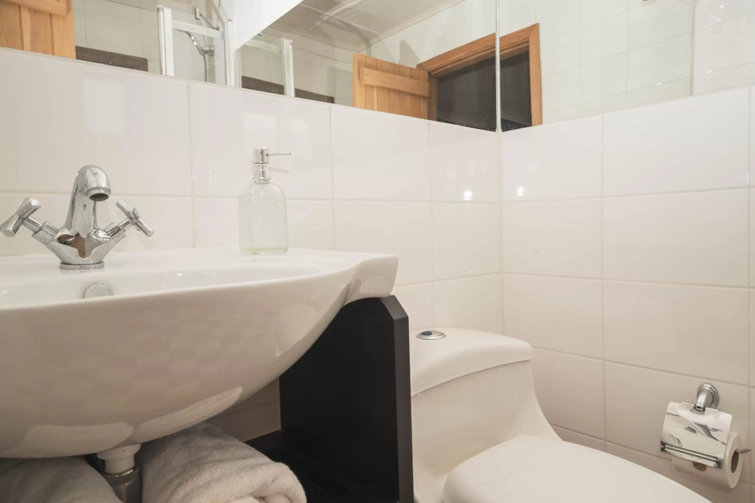 Bathroom in Bories - Boutique Guest House