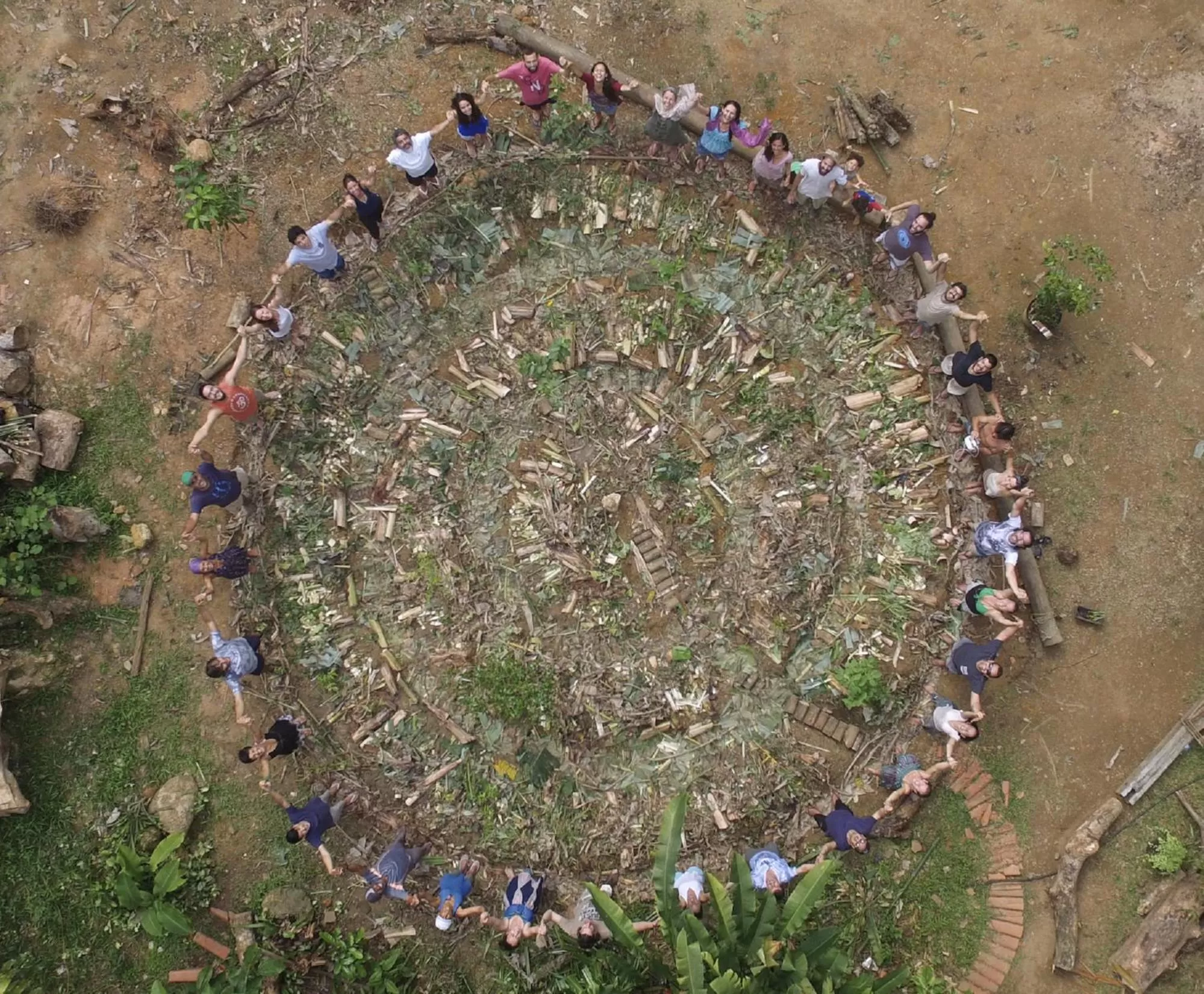 group of guests in Sitio Simple Life