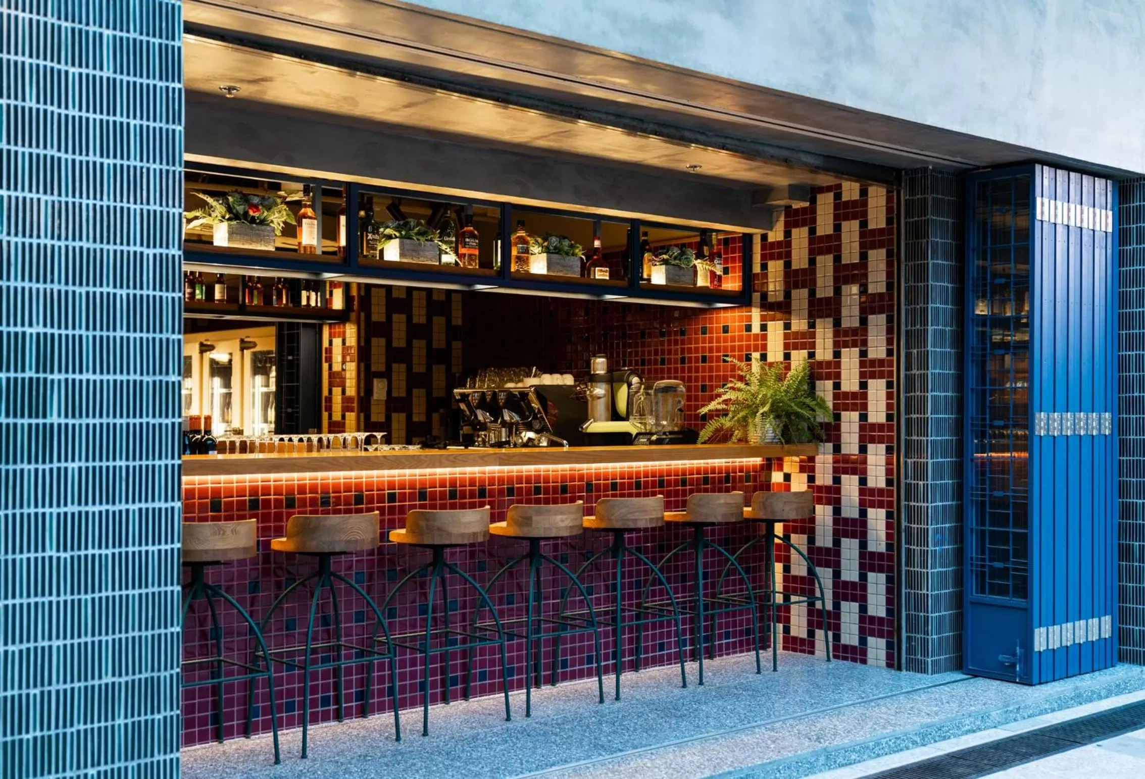 Lounge or bar in Eaton HK