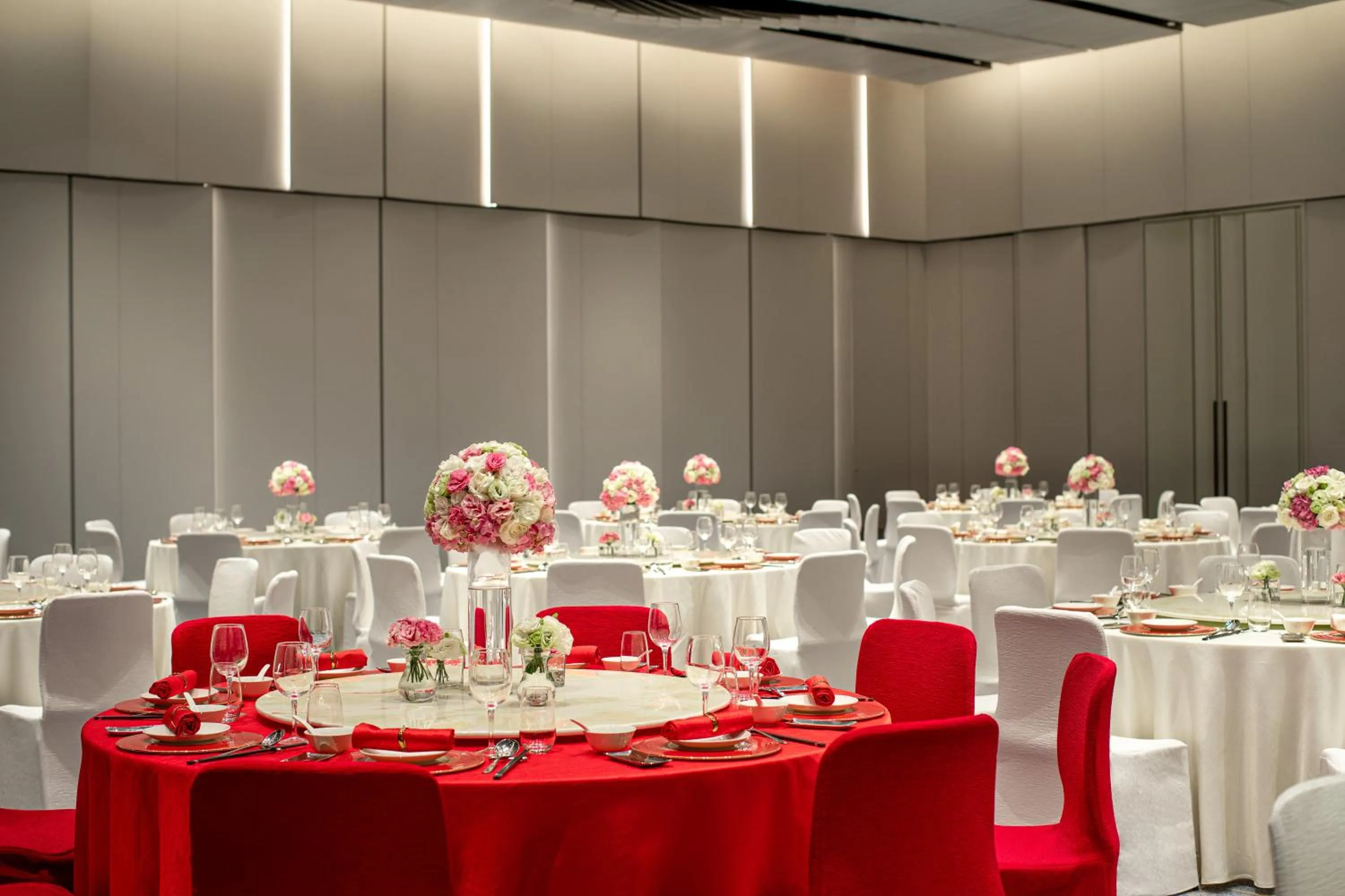Banquet/Function facilities in HUALUXE Shanghai Changfeng Park by IHG