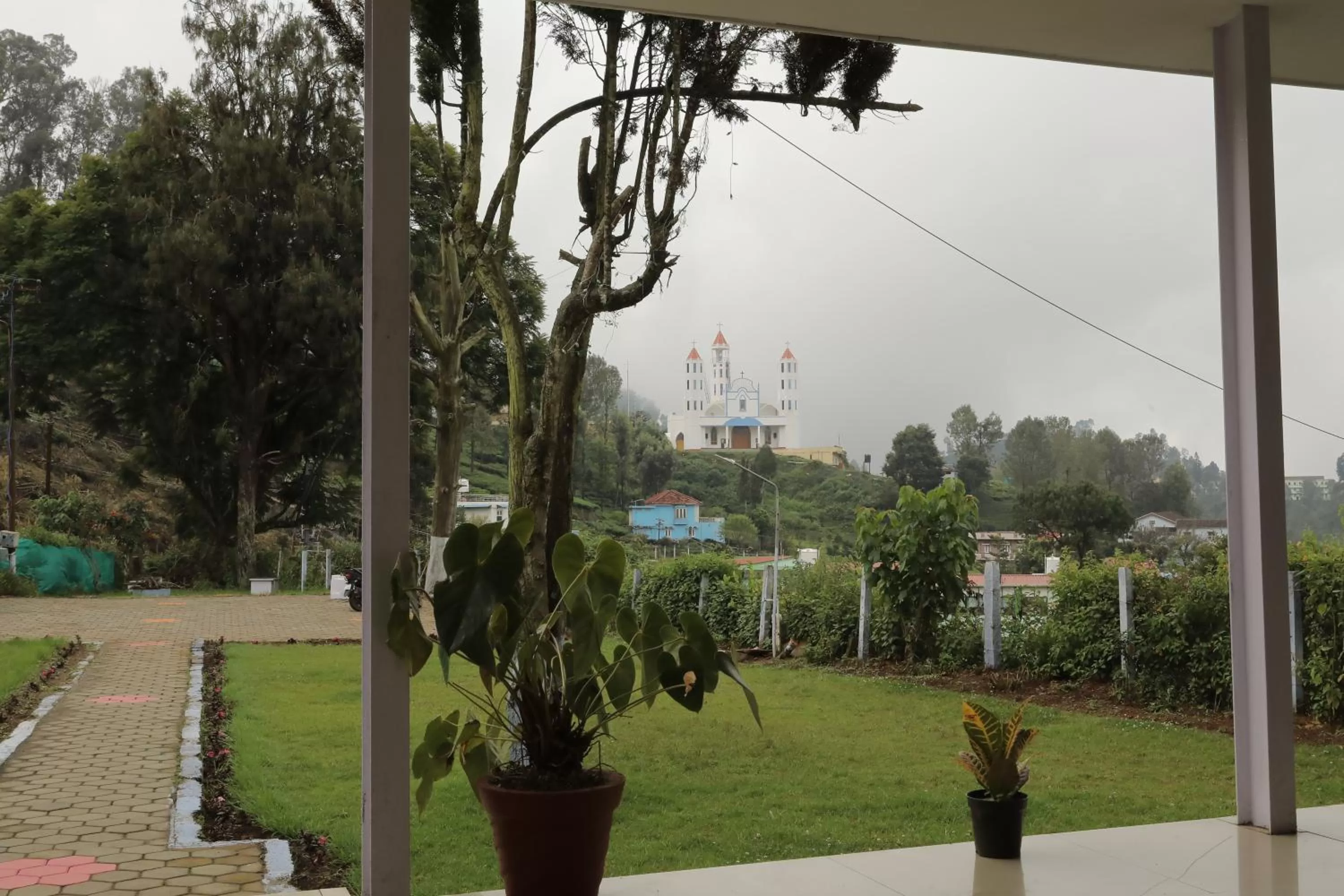Day, Garden in Nilgiris Inn By Lexstays Kotagiri, Ooty