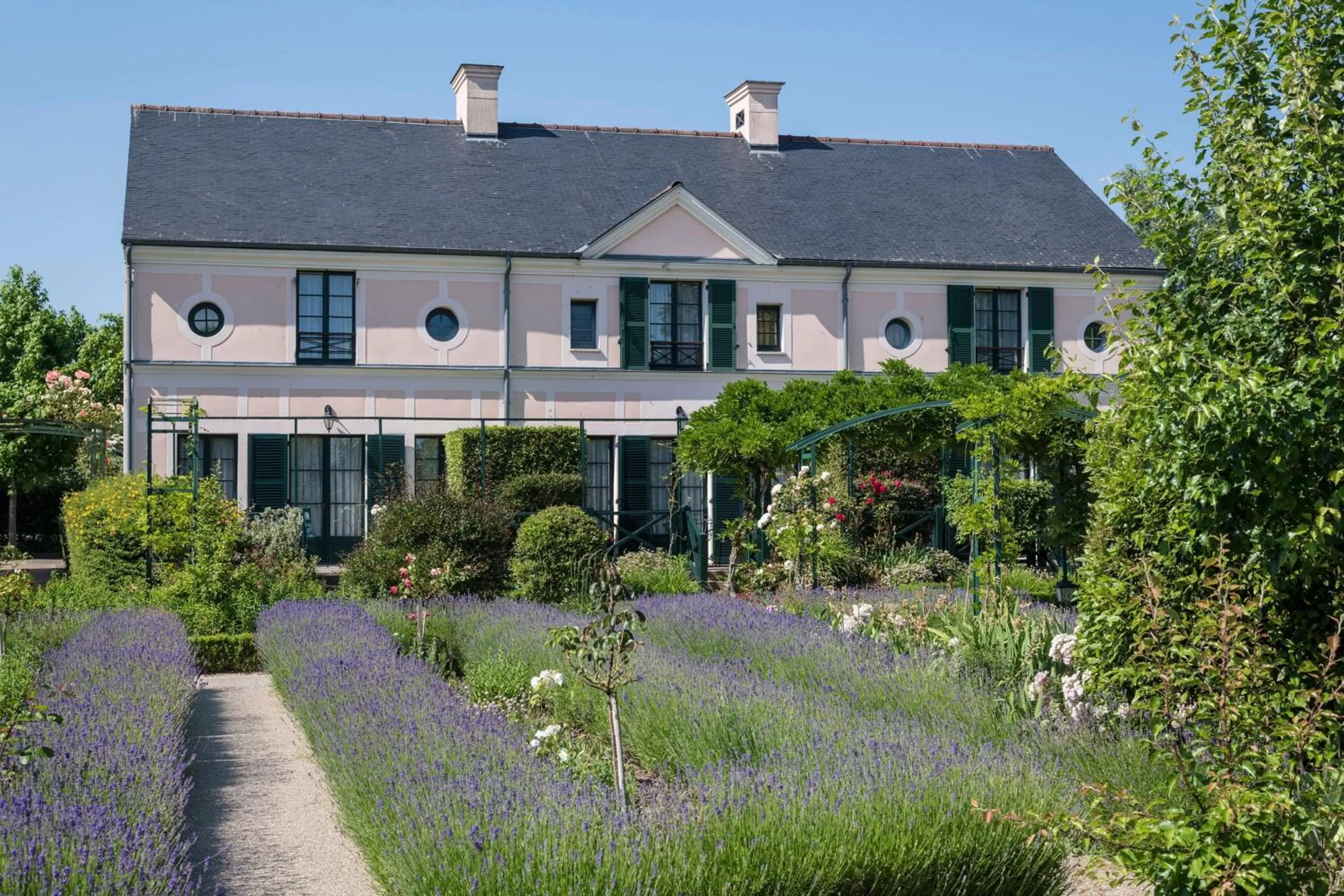 Property building in Marriott's Village d'Ile-de-France