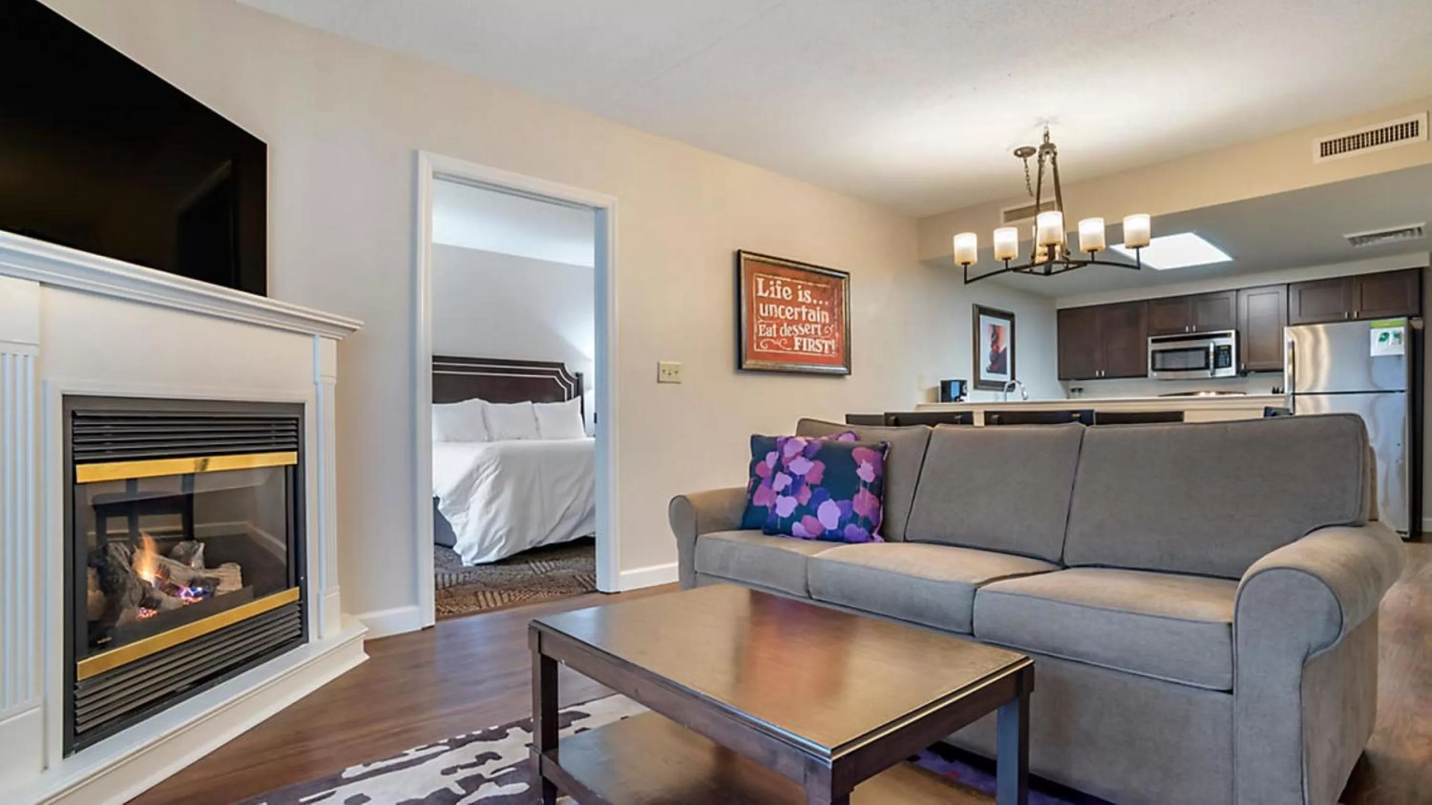 TV and multimedia in Bluegreen Vacations Suites at Hershey