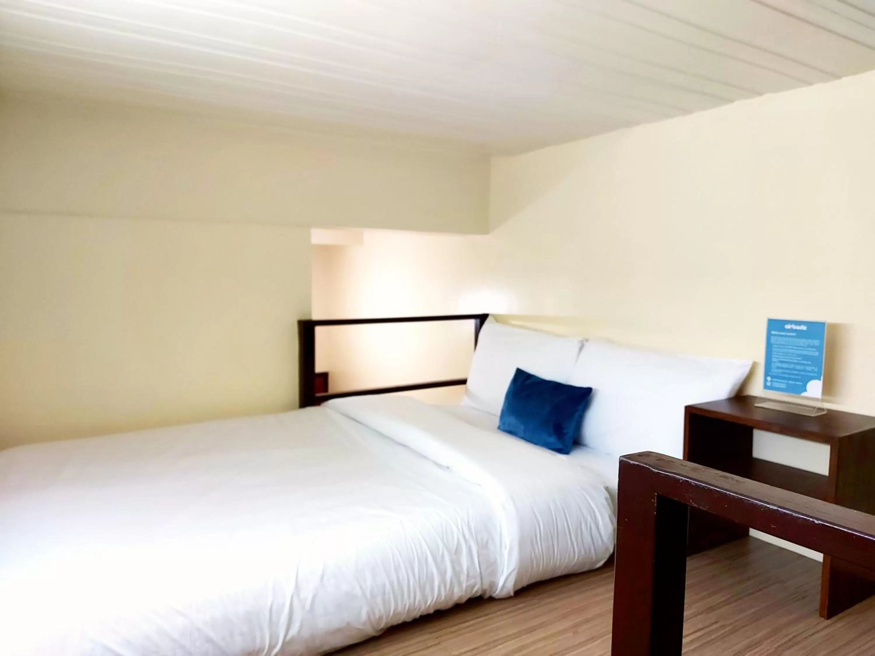 Bed in airobedz MANILA - A Value Hotel