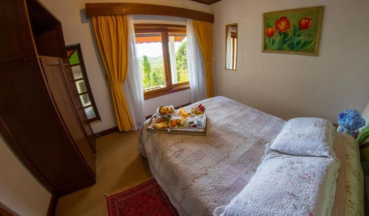 Bed in Hotel Meissner Hof