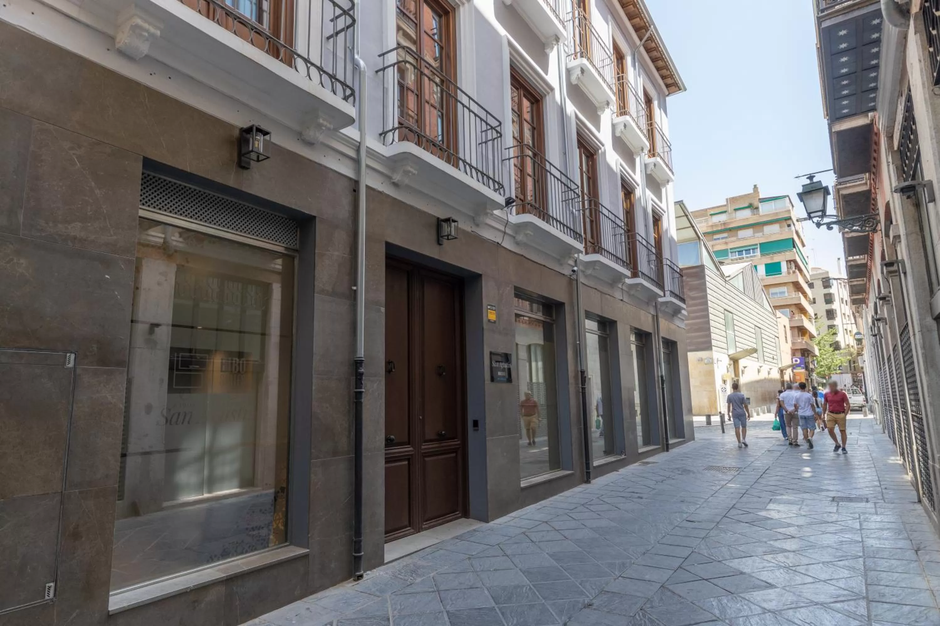 Facade/entrance in BiBo Suites San Agustín
