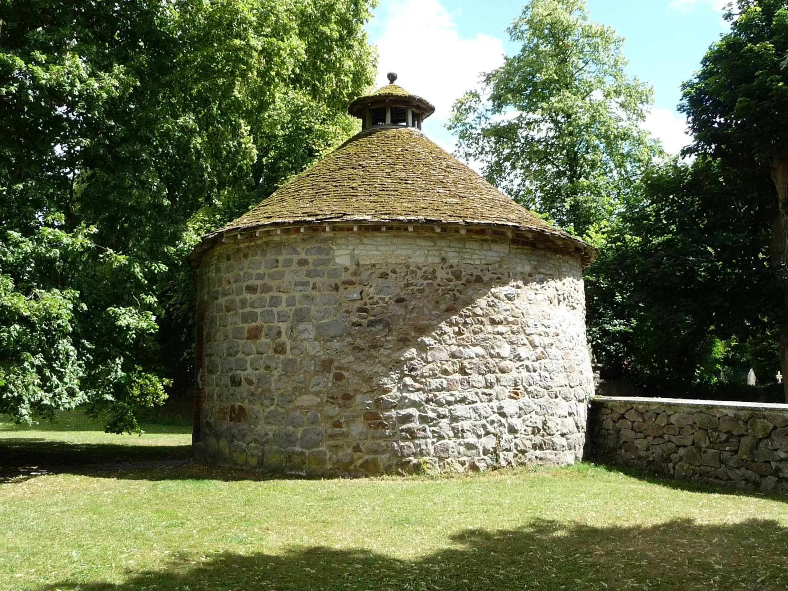 Nearby landmark, Garden in B&B Dorwyn Manor