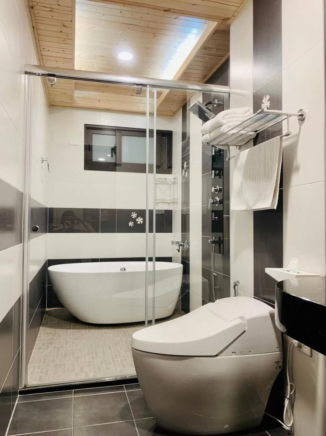 Bathroom in Visual Range B&B