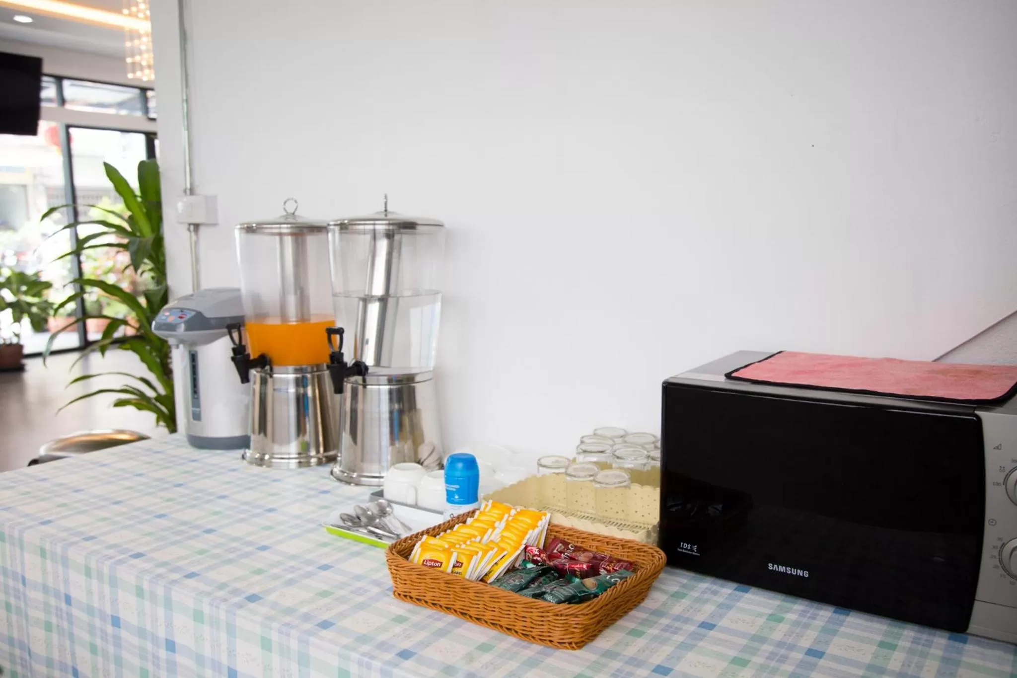Coffee/tea facilities in Moca Hotel