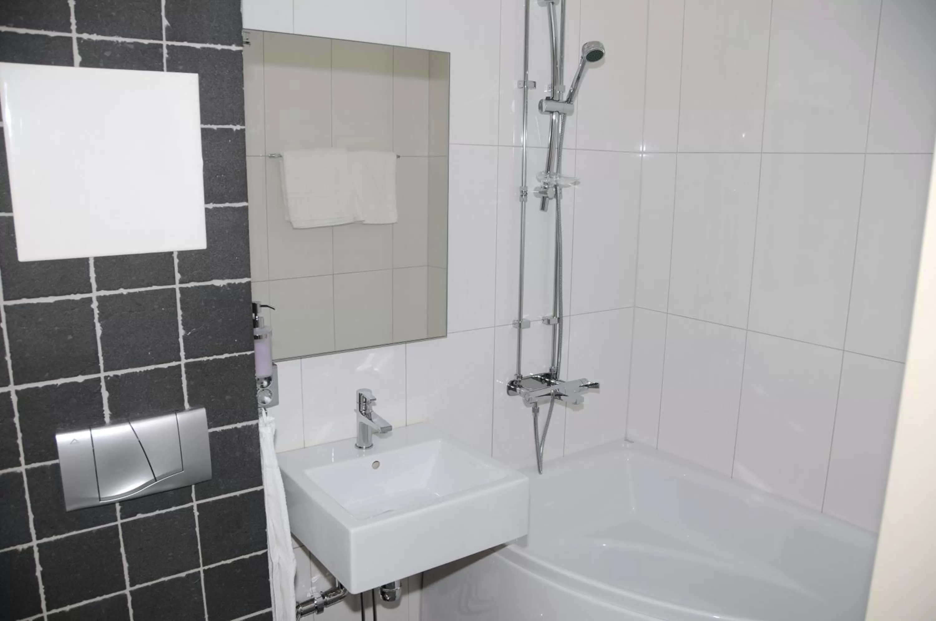 Shower in Åtellet Hotell