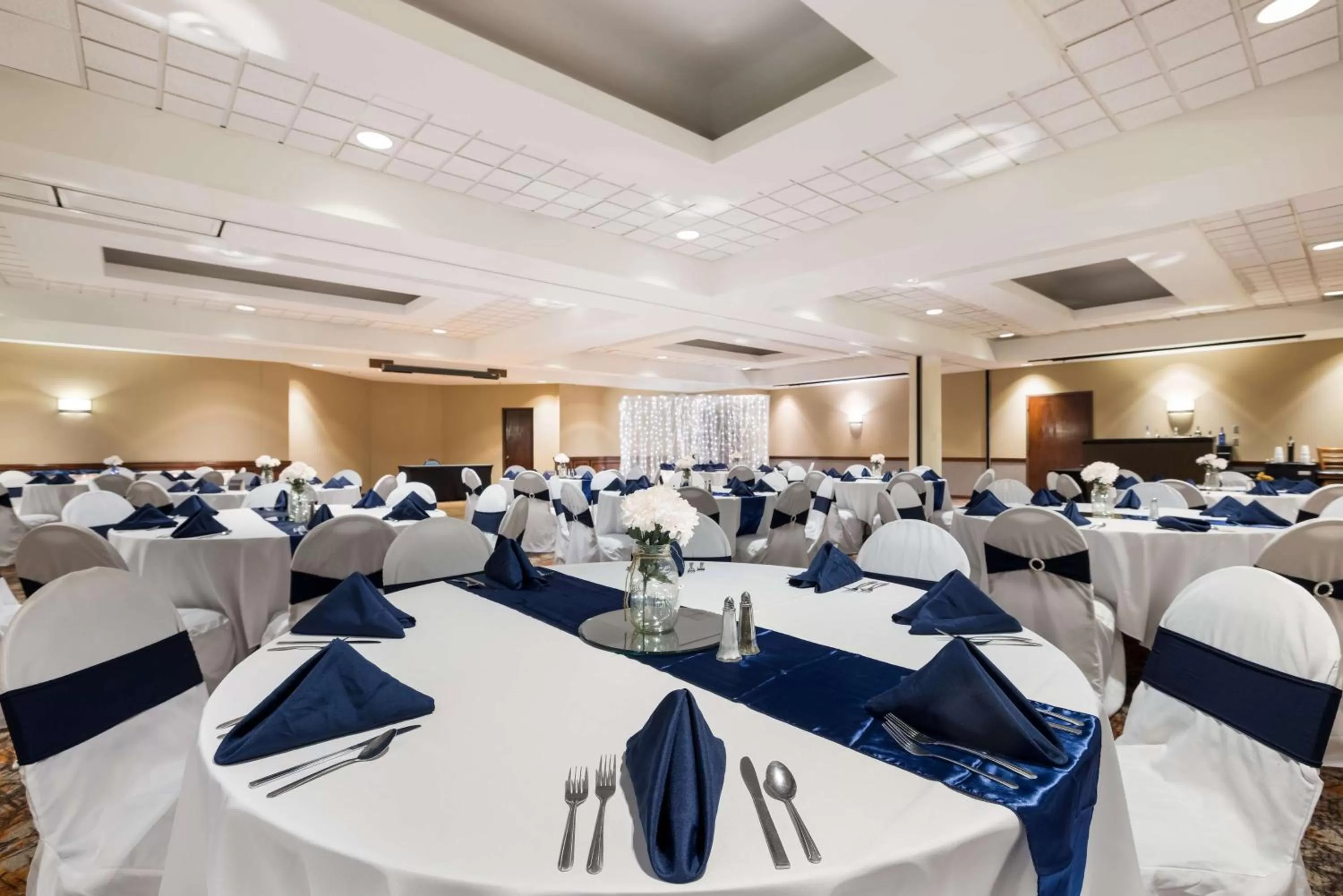 Banquet/Function facilities in Best Western Grand Victorian Inn