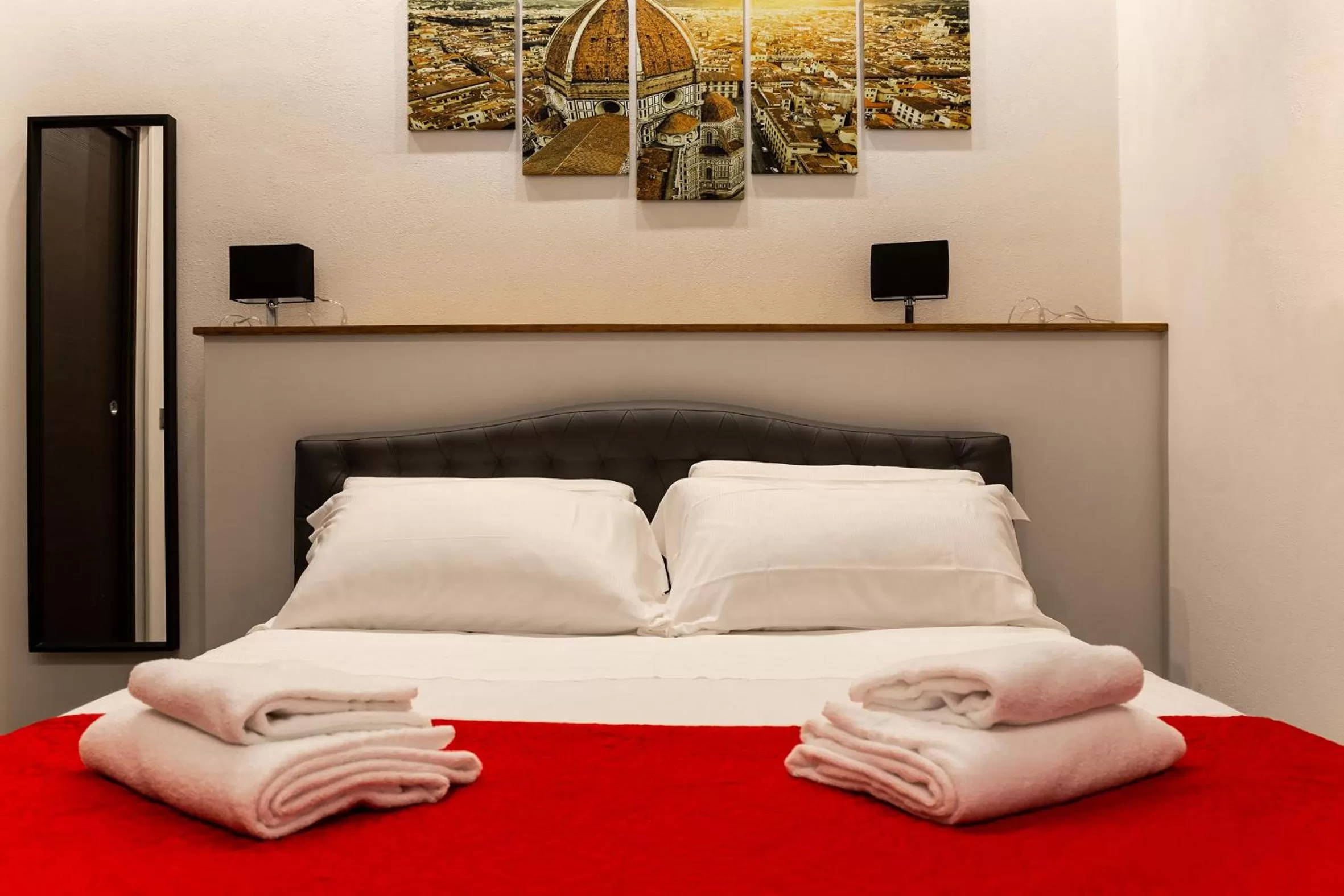 Bed in Medici Soderini