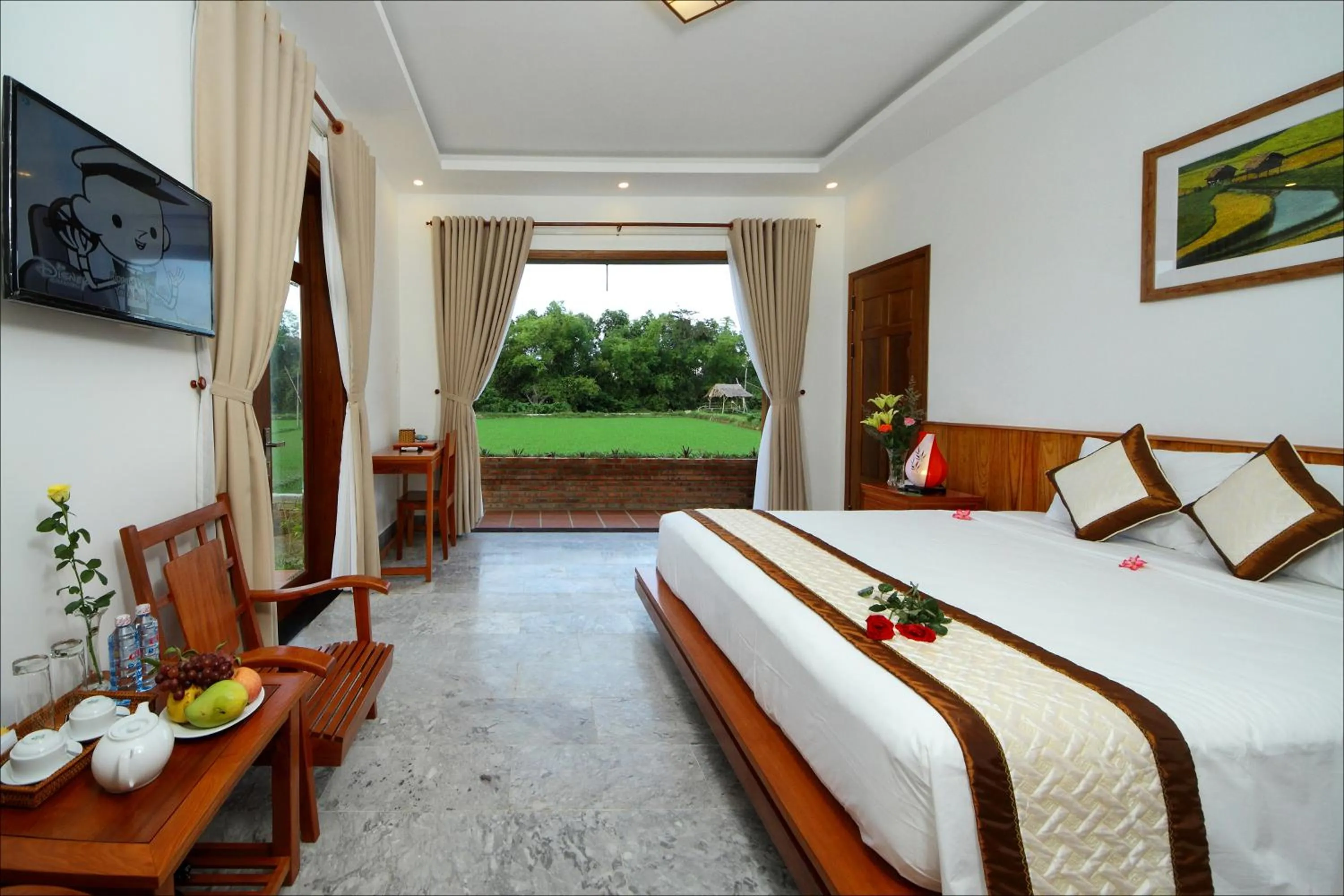 Photo of the whole room, Bed in Lama Villa Hoi An