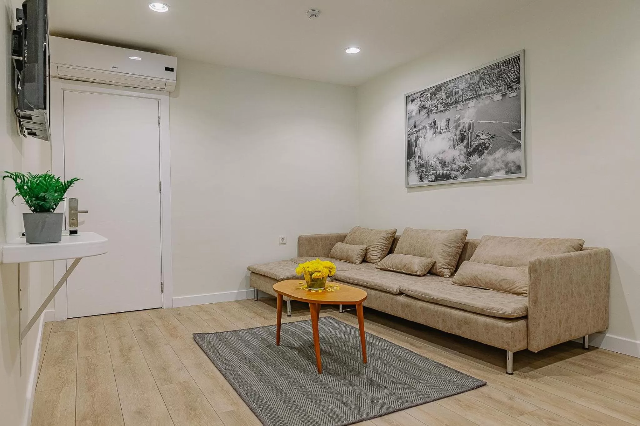 Living room in The Wilson Galata Hotel