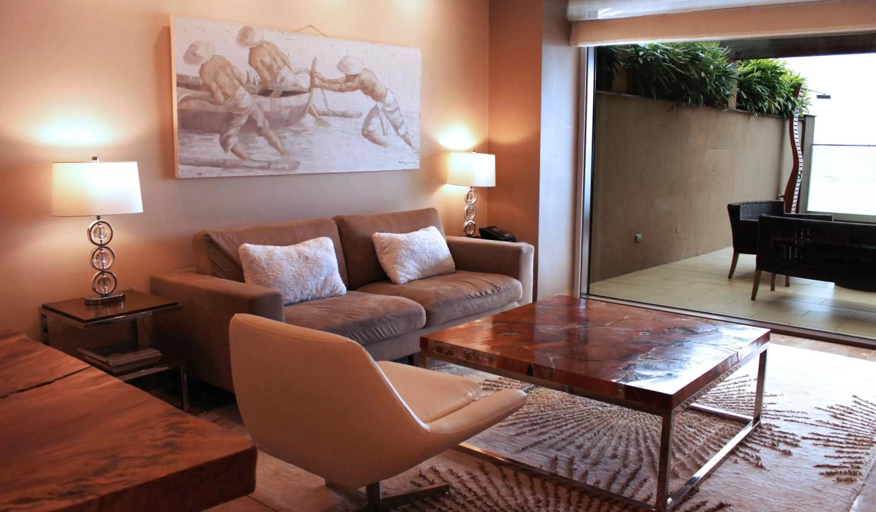 Living room in Dusit Thani Guam Resort