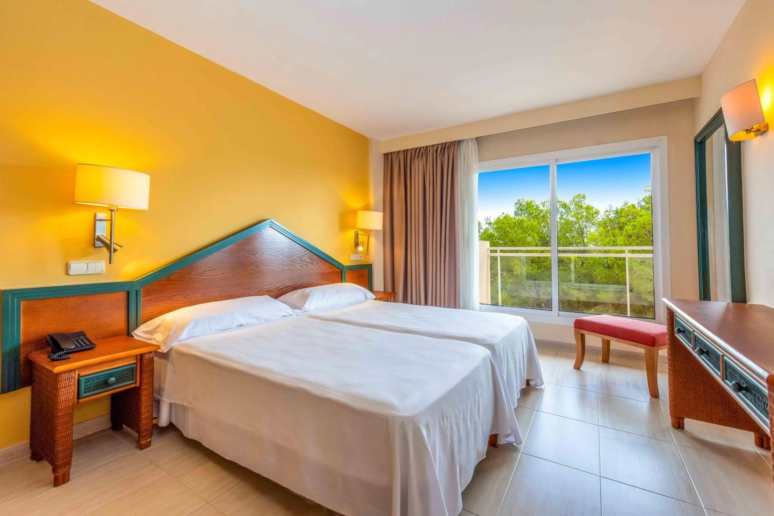 Bed in Valentin Park Club