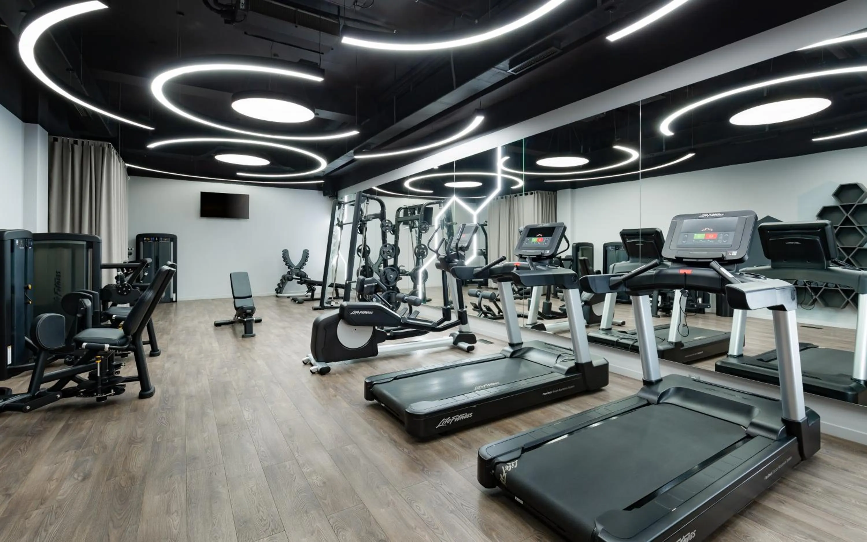 Fitness centre/facilities in Mercure Tashkent South