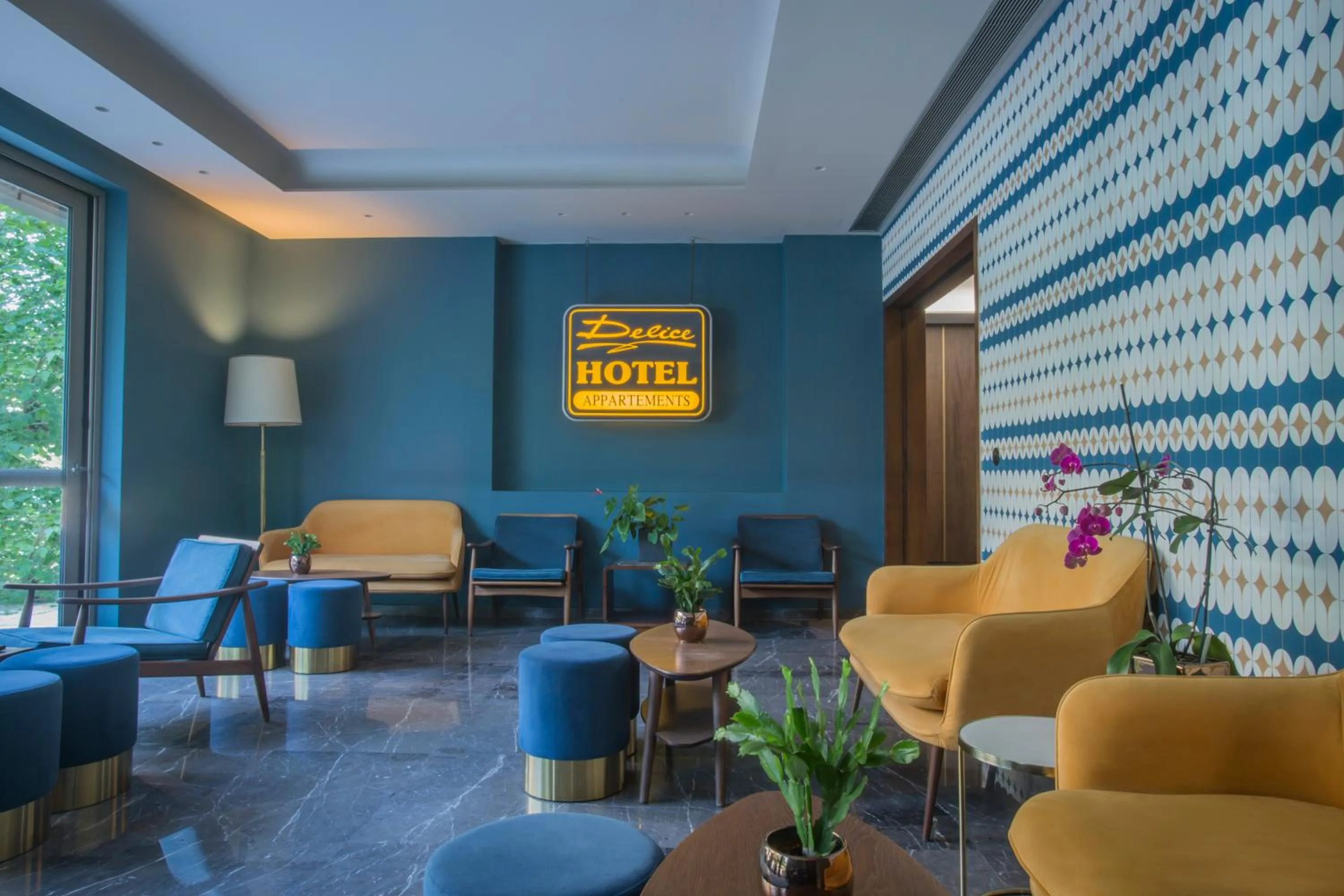 Lobby or reception in Delice Hotel - Family Apartments