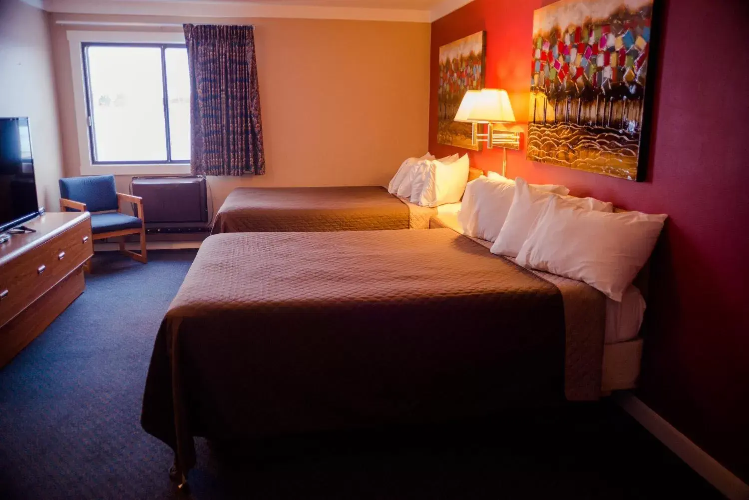 Deluxe Queen Room in The Washburn Inn Deluxe Queen Room in The Washburn Inn