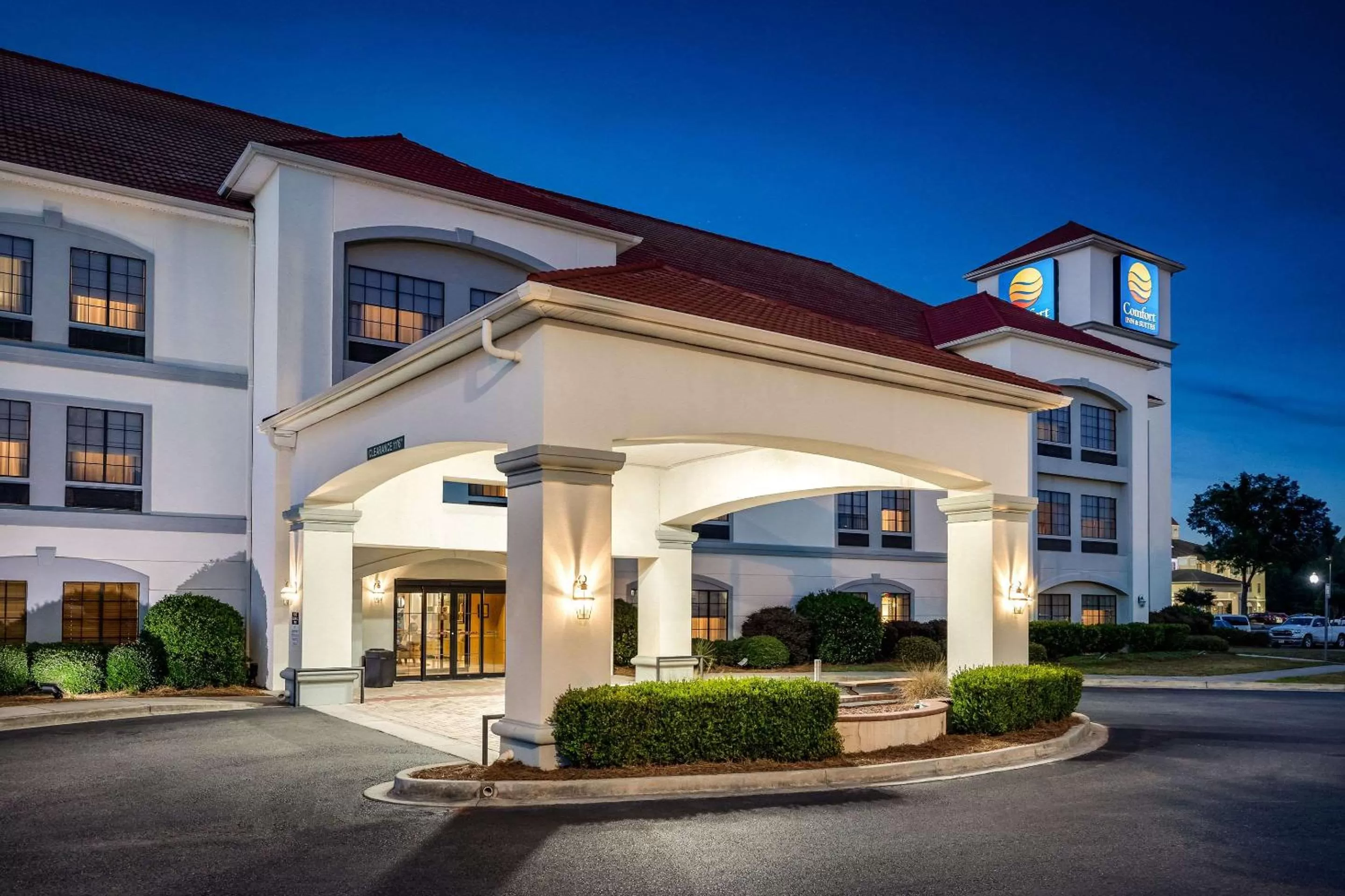 Comfort Inn & Suites Savannah Airport