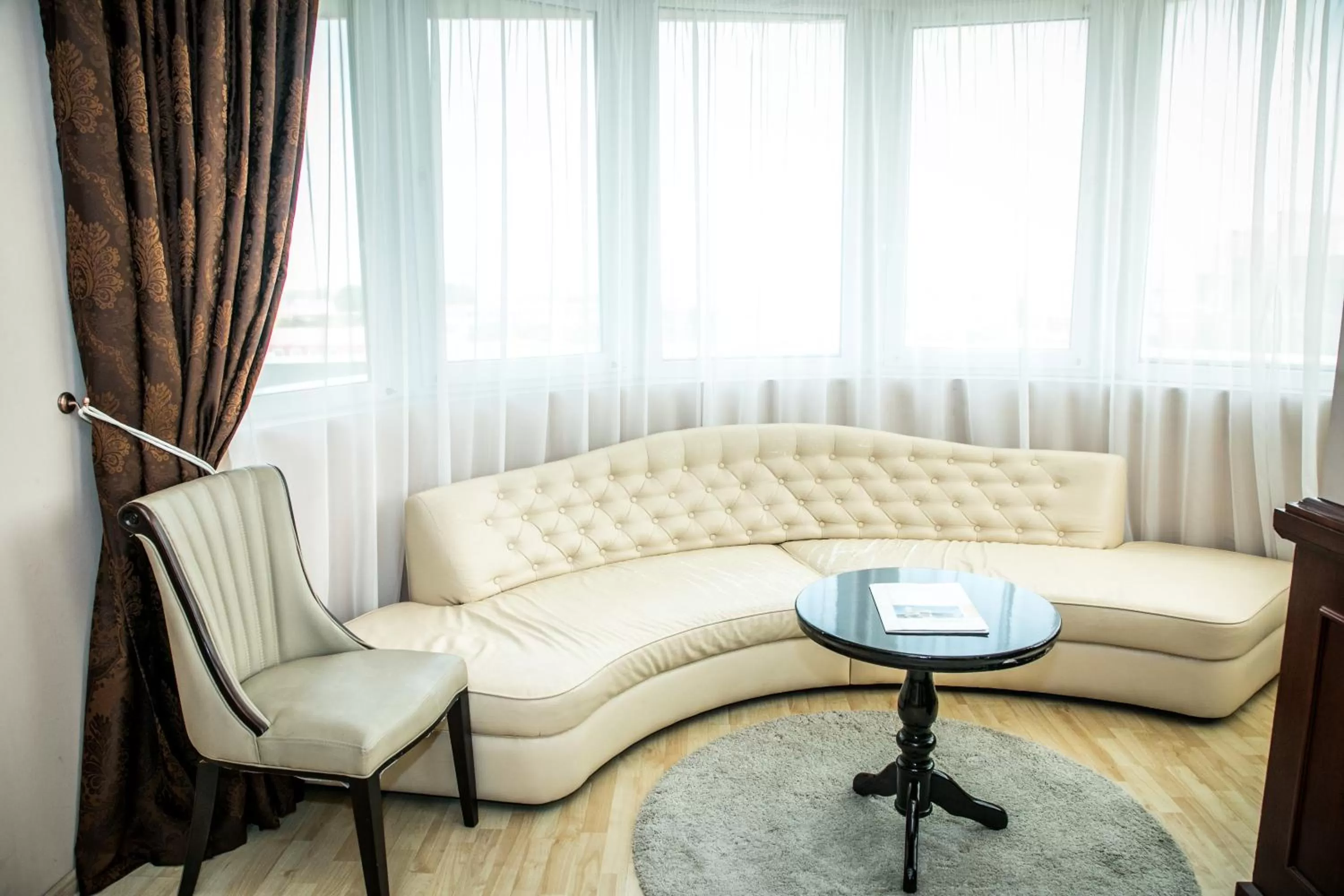 Seating area in Hotel Megalos