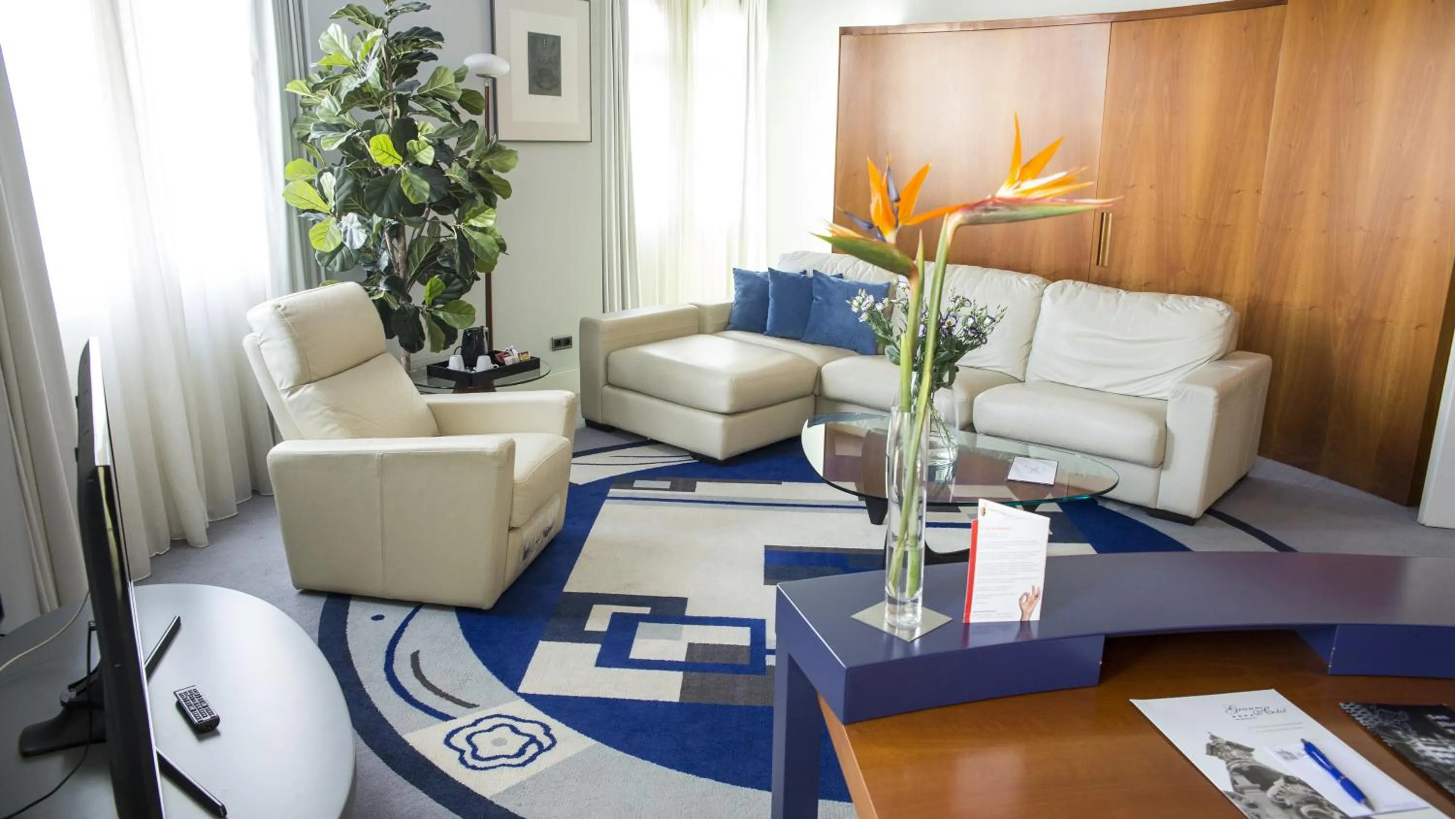 Seating area in Gran Hotel Albacete