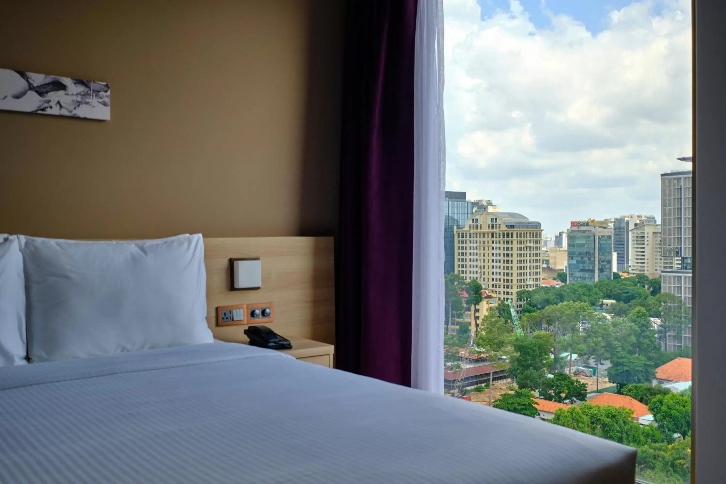 Premier Double Room (2 Adults + 1 Child) in Sotetsu Grand Fresa Saigon Premier Double Room (2 Adults + 1 Child) in Sotetsu Grand Fresa Saigon