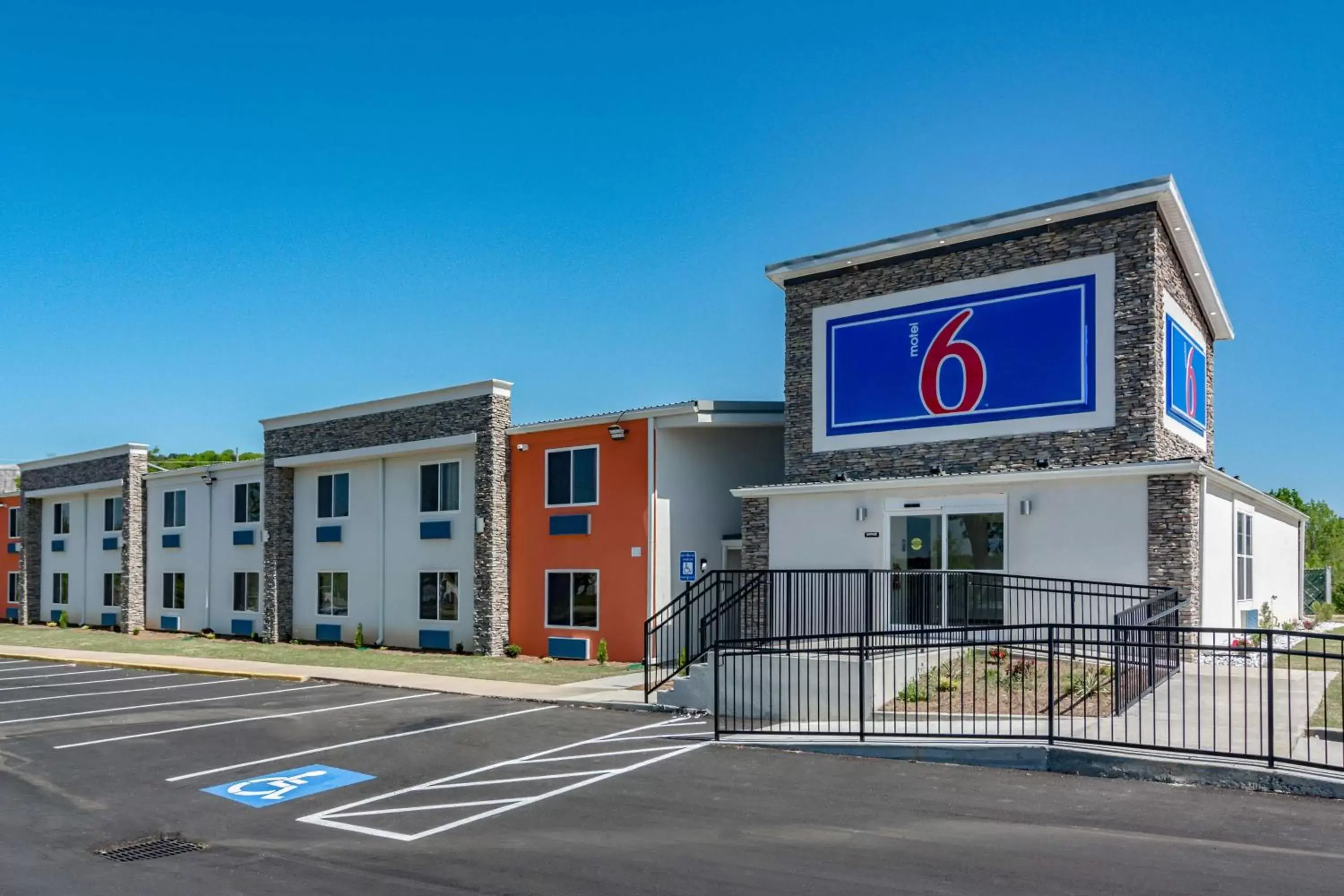 Motel 6-White, GA - Cartersville Motel 6-White, GA - Cartersville