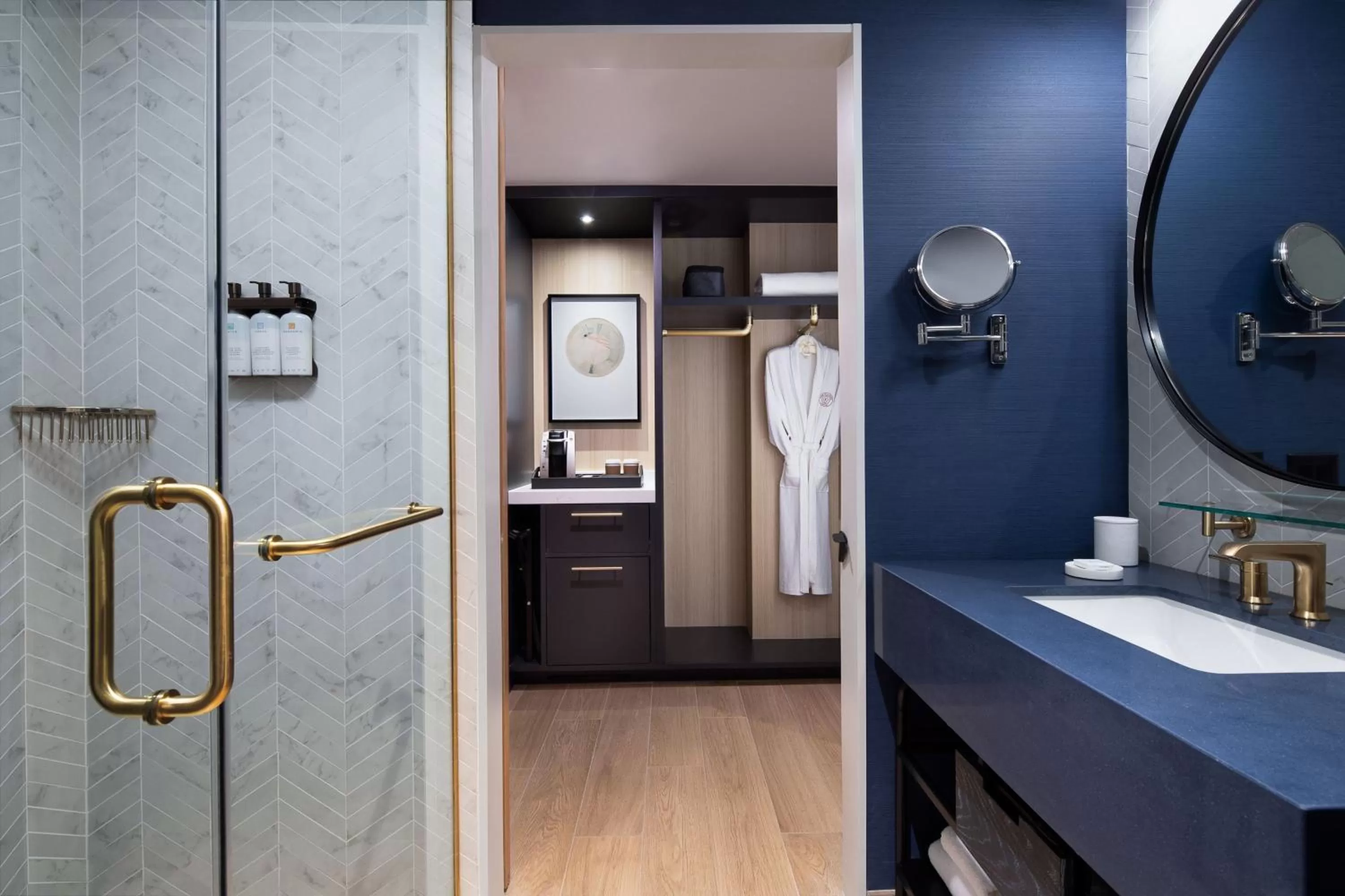 Bathroom in The Ellison, Oklahoma City, a Tribute Portfolio Hotel