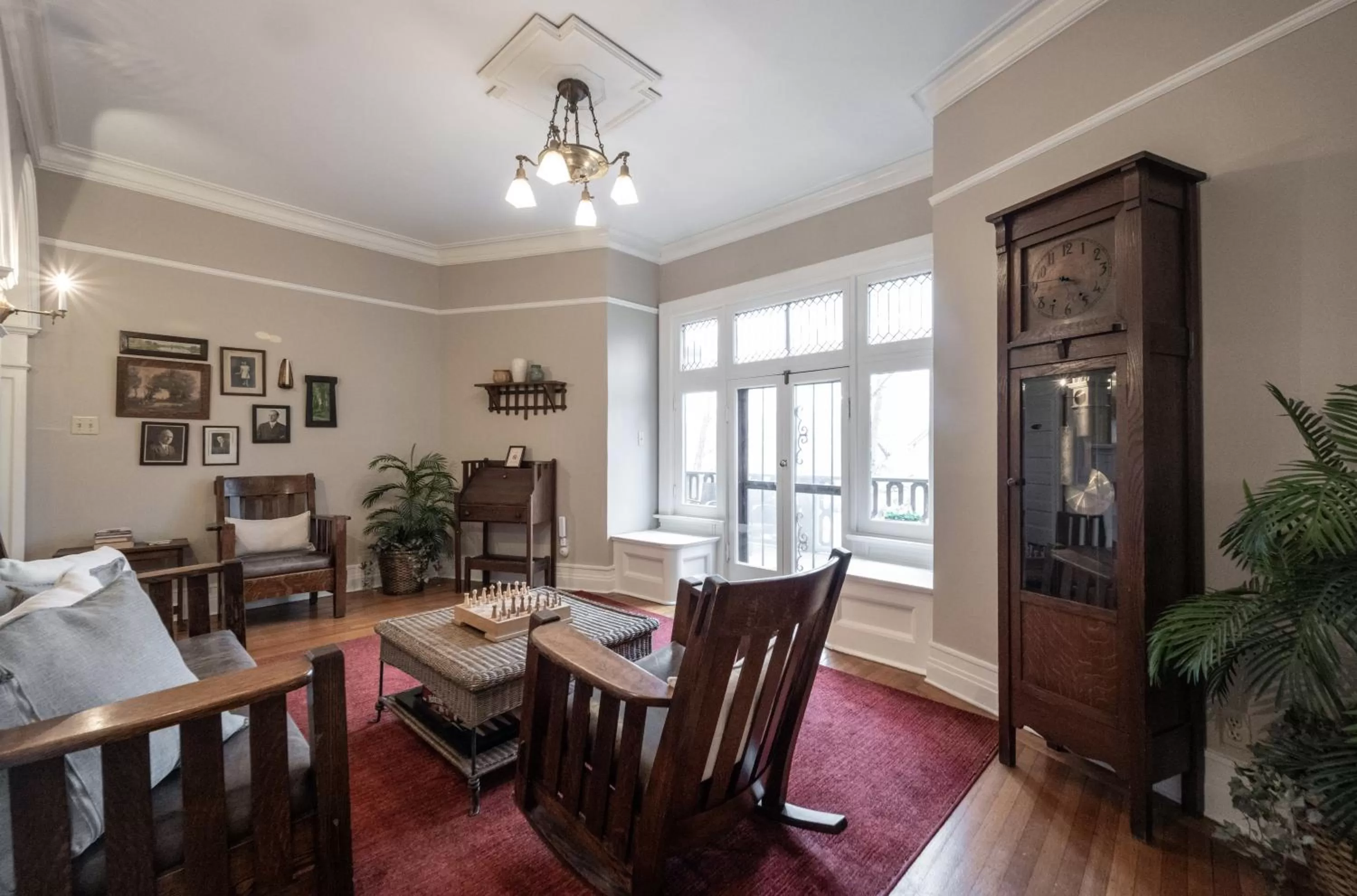 Seating area in Stone Soup Inn