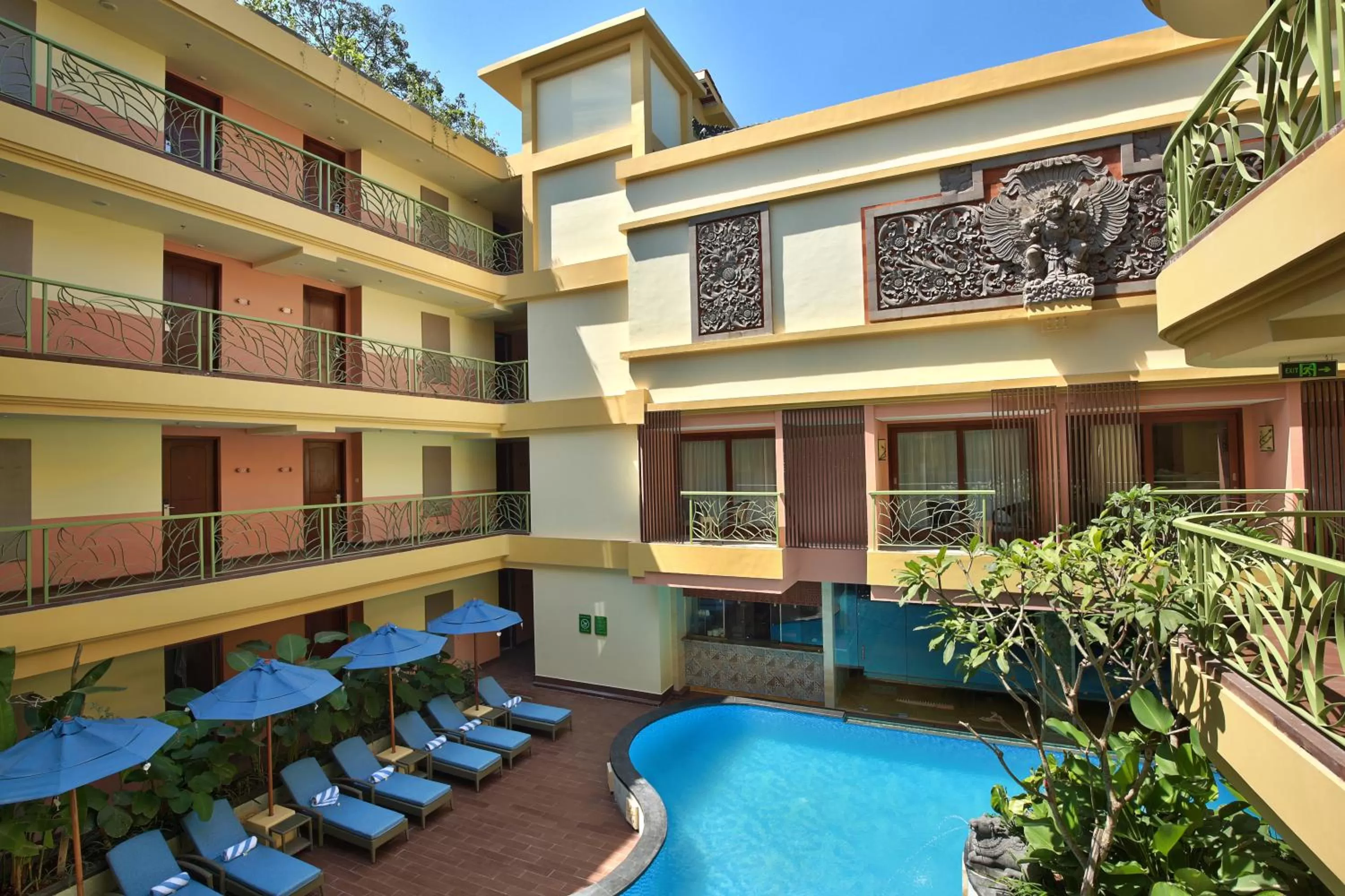 Pool view in SenS Hotel and Spa