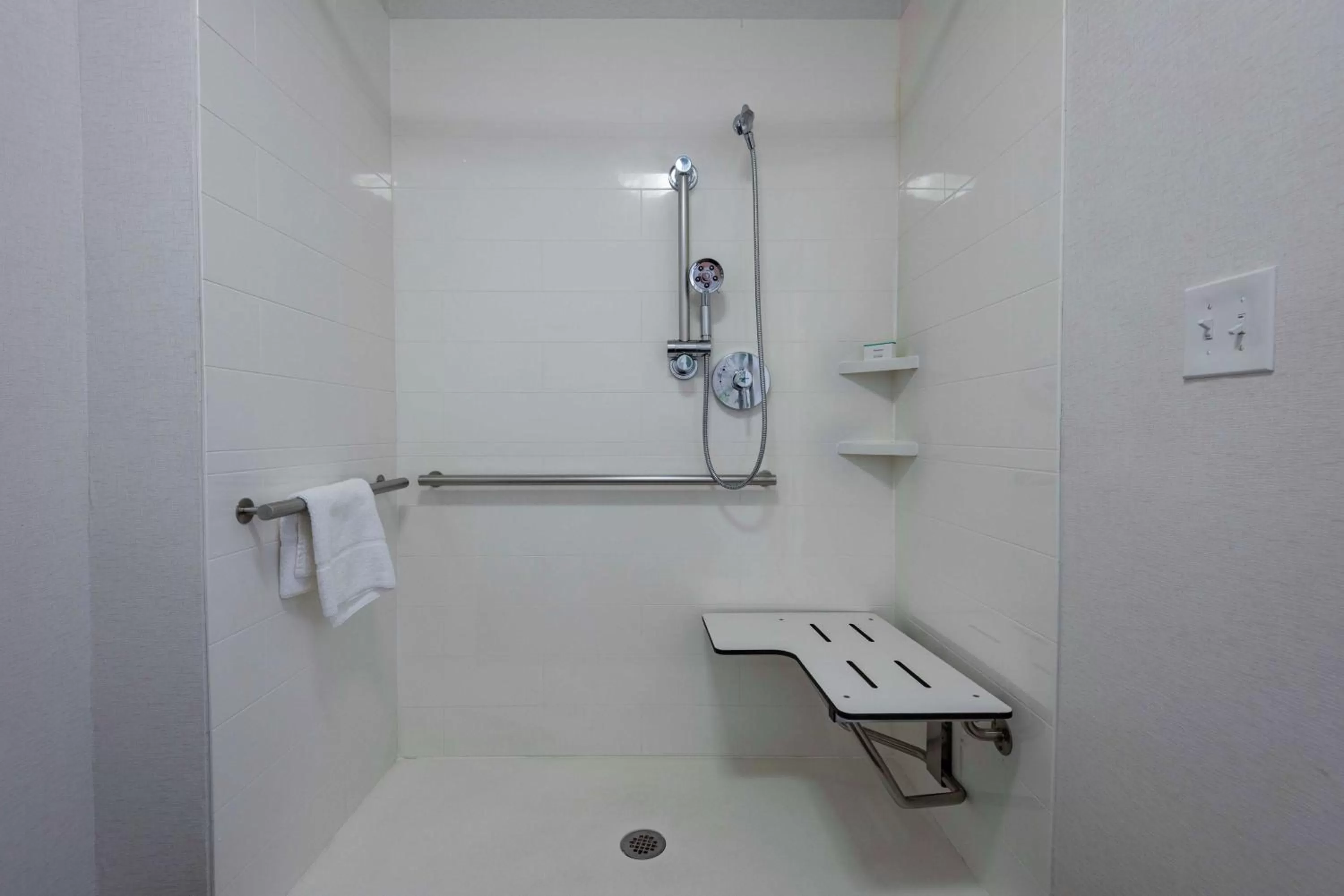 Bathroom in Hampton Inn Boca Raton