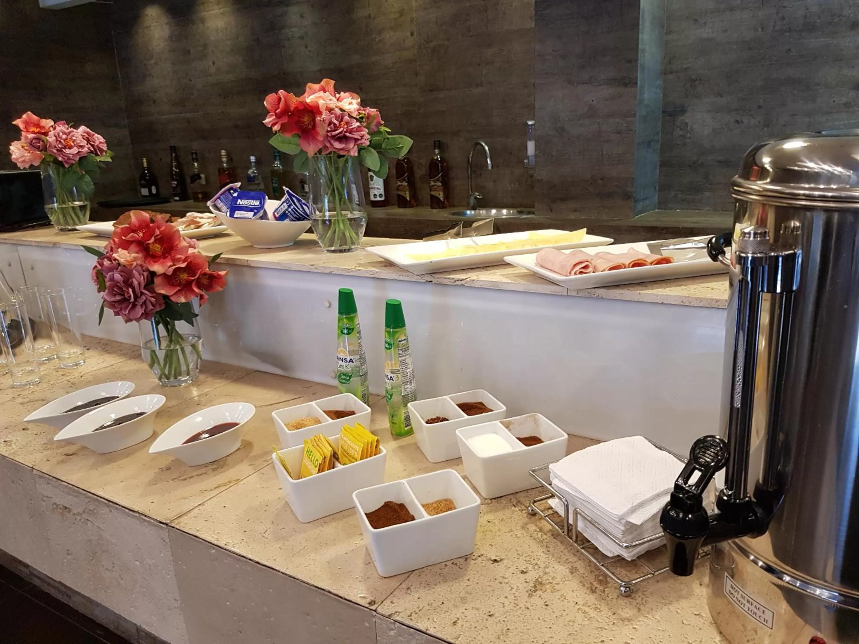 Food and drinks in Lib Hotel Bellavista