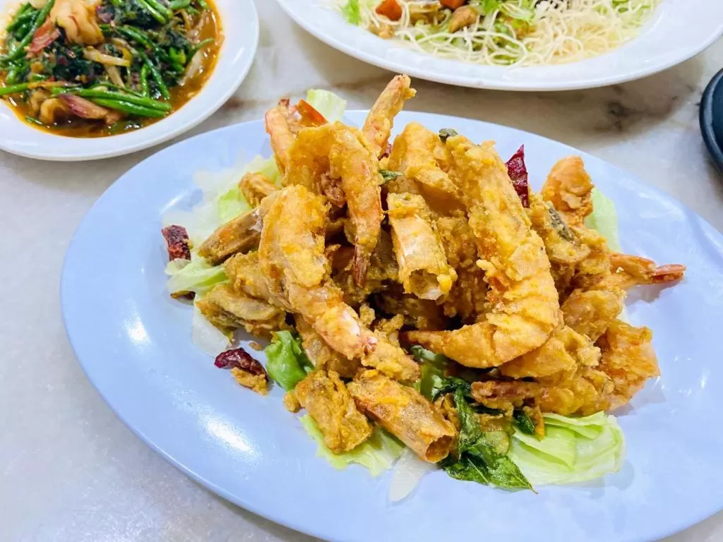 Restaurant/places to eat in Pantai Inn Kota Kinabalu