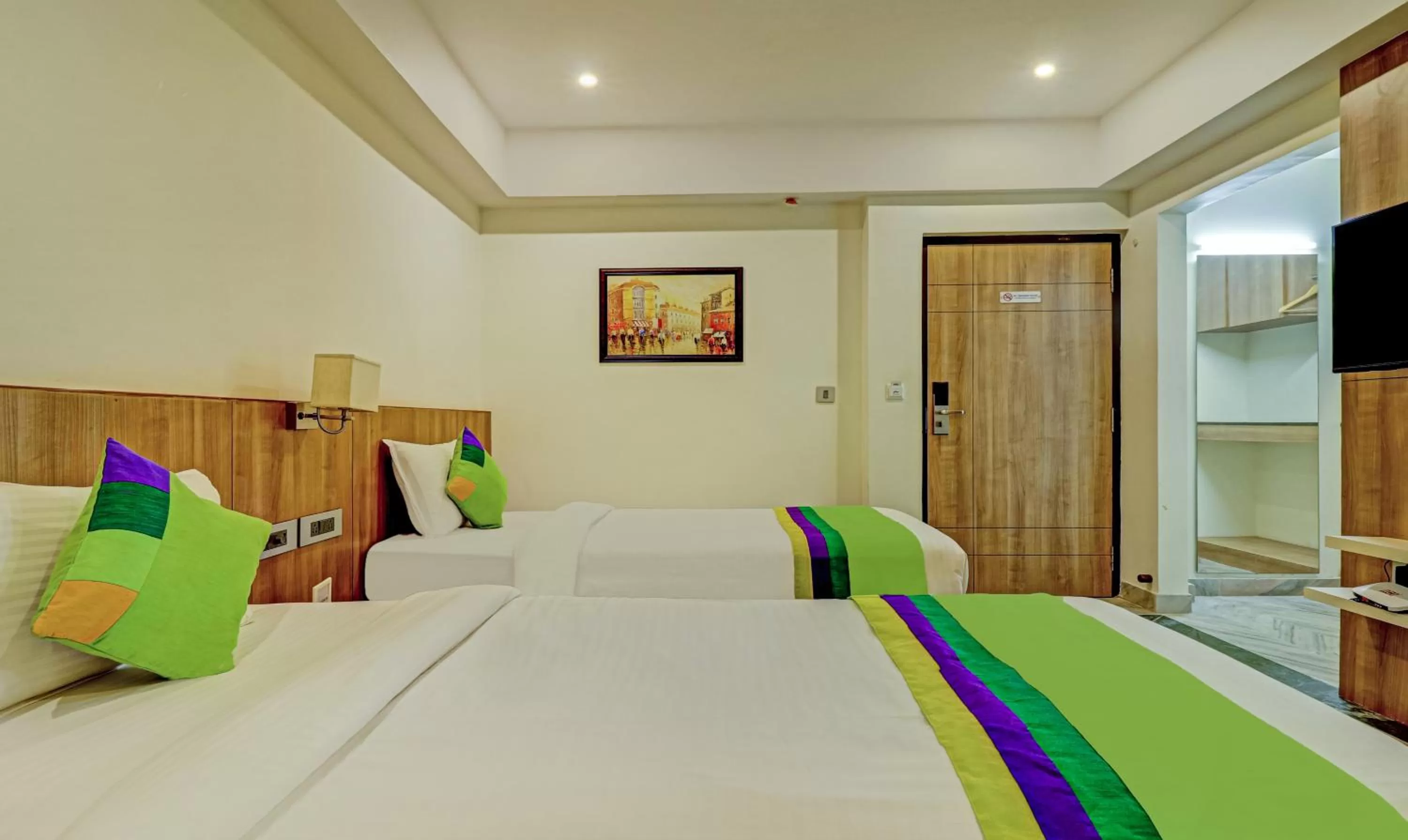 Bedroom, Bed in Treebo Seaesta RK Beach