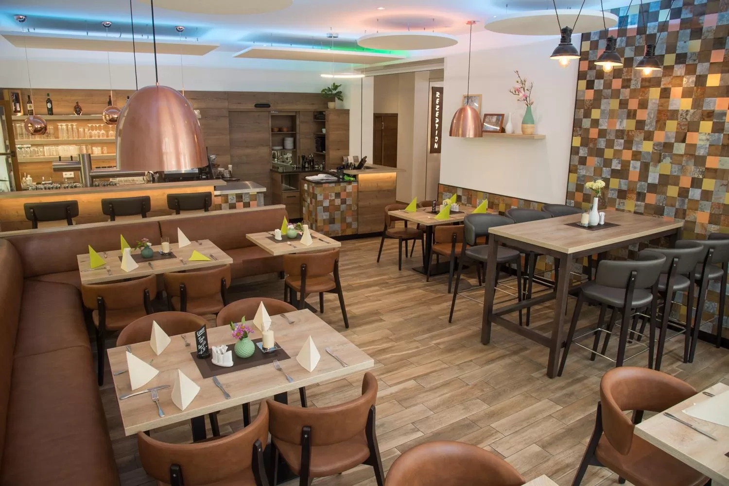 Breakfast in Hotel PIAZZA