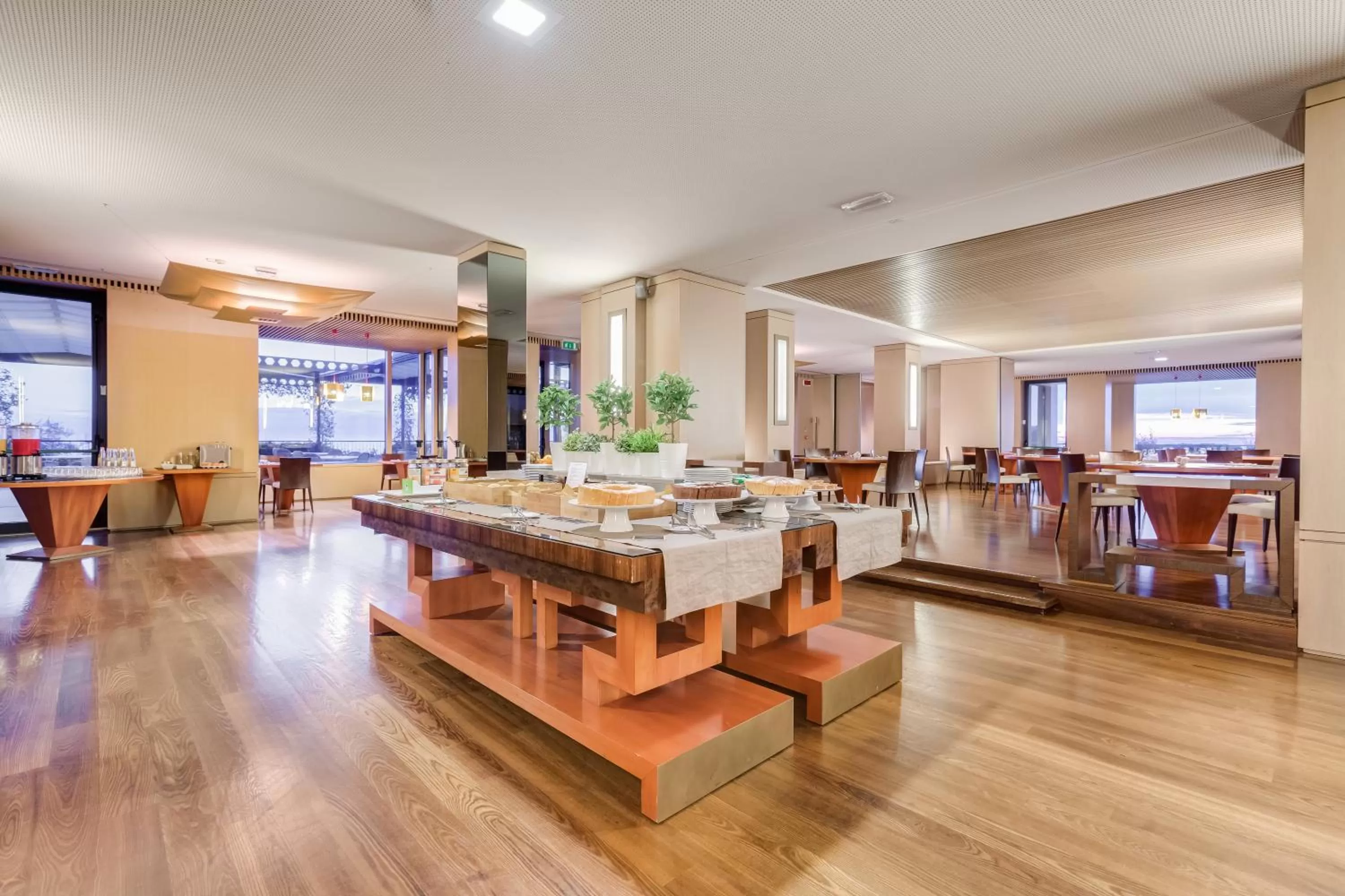 Breakfast in Villa Maria Hotel & SPA