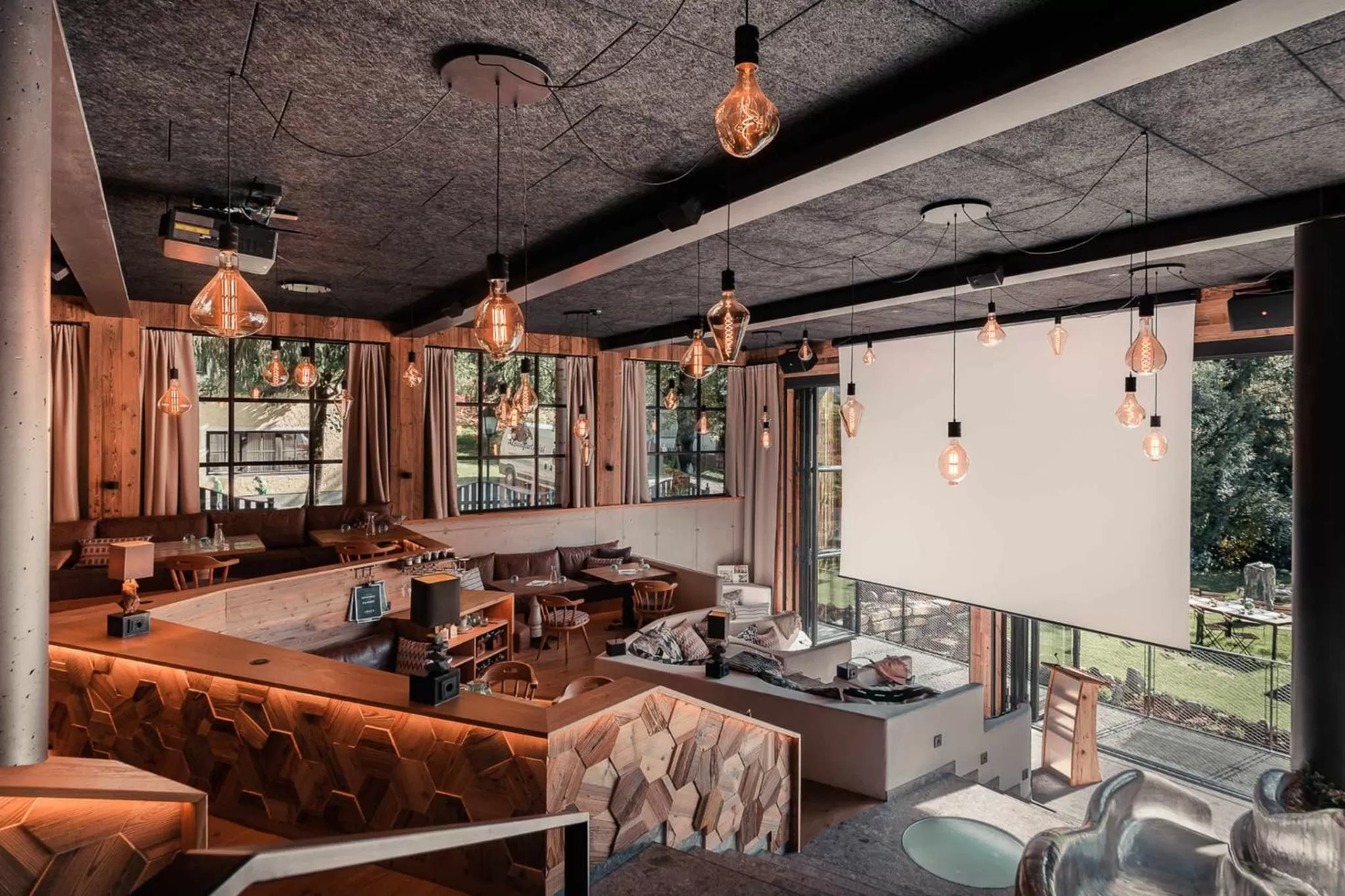 Seating area in Sendlhofer's