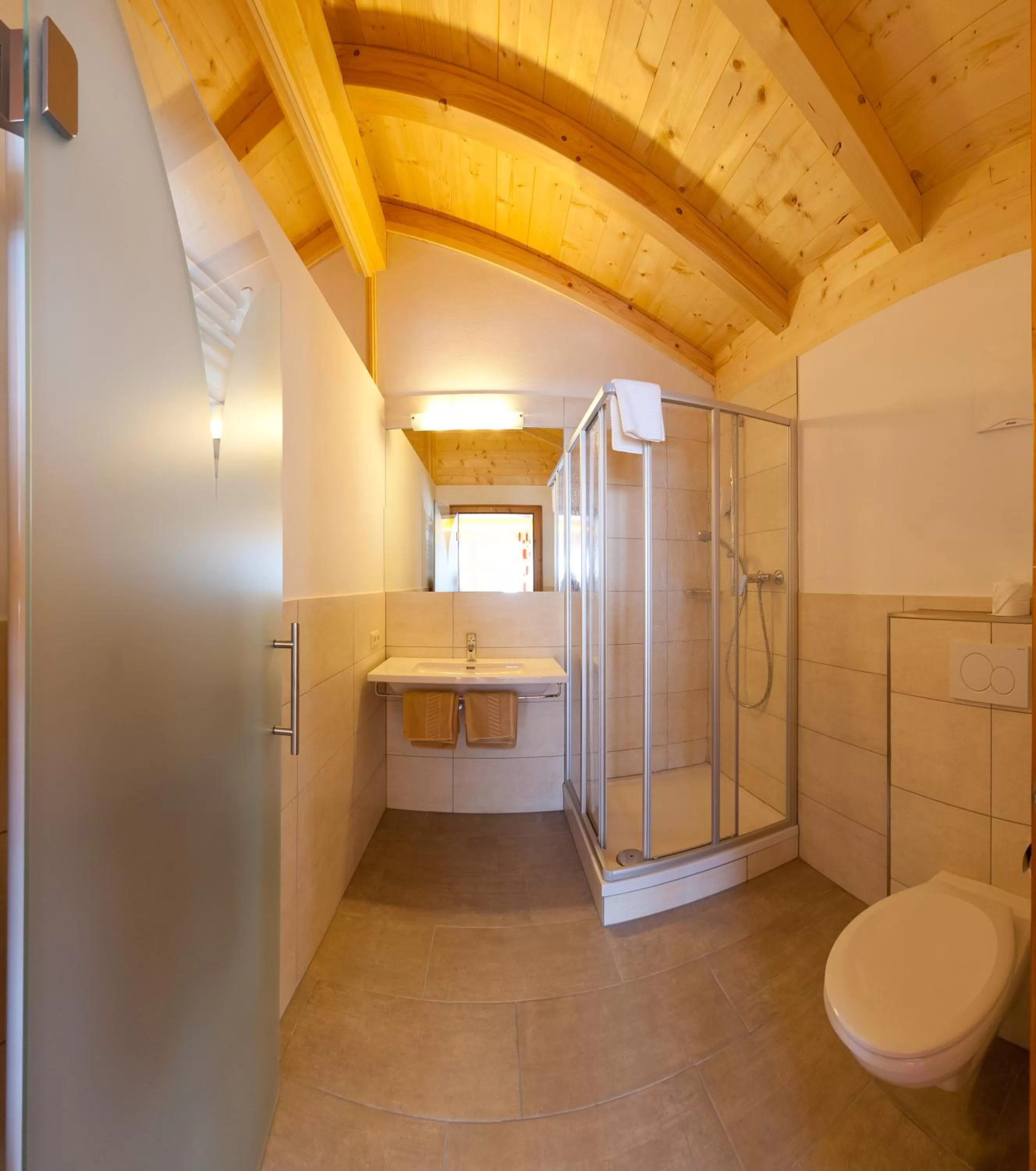 Bathroom in Hotel Quehenberger