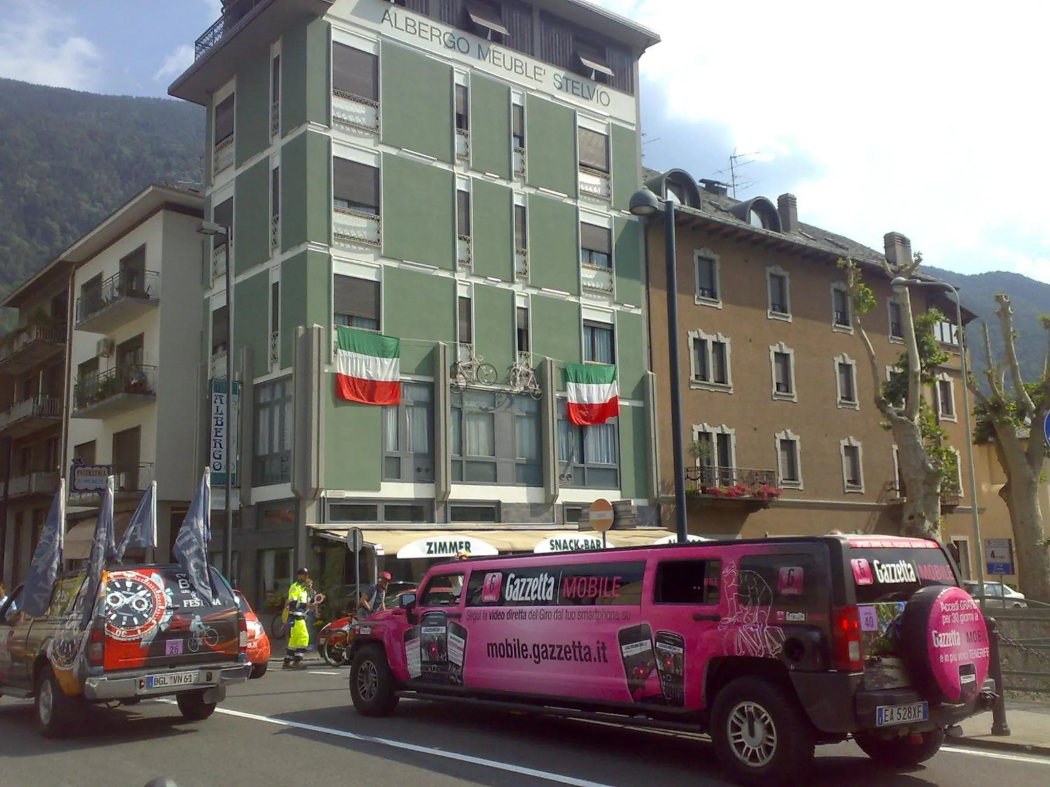 Facade/entrance, Property Building in Albergo Meublè Stelvio
