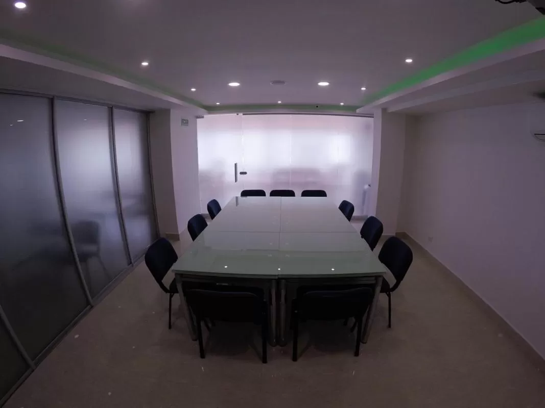 Kamaleb Farallones Hotel