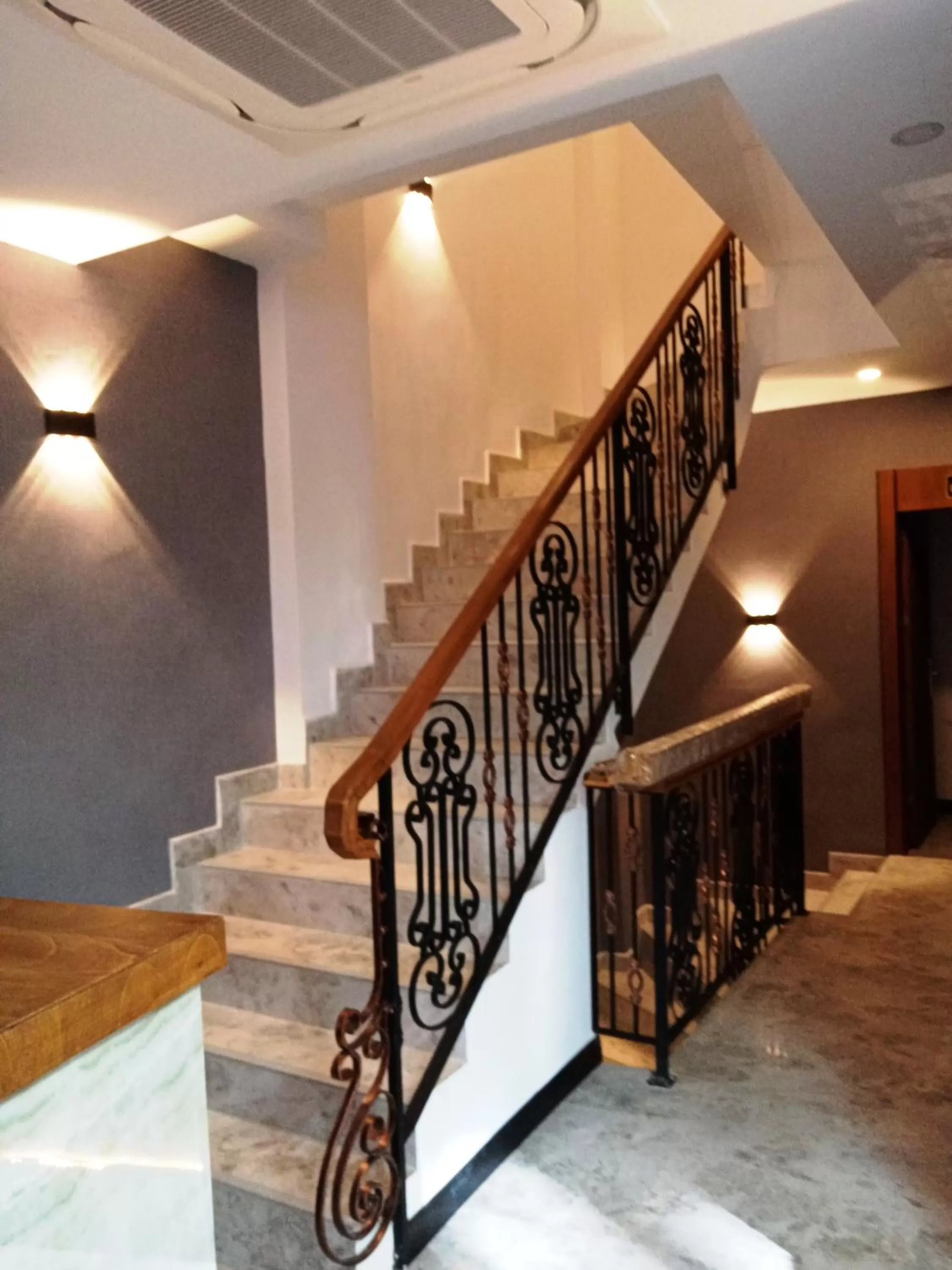 Lobby or reception in Castillo Rojo Hotel Istanbul