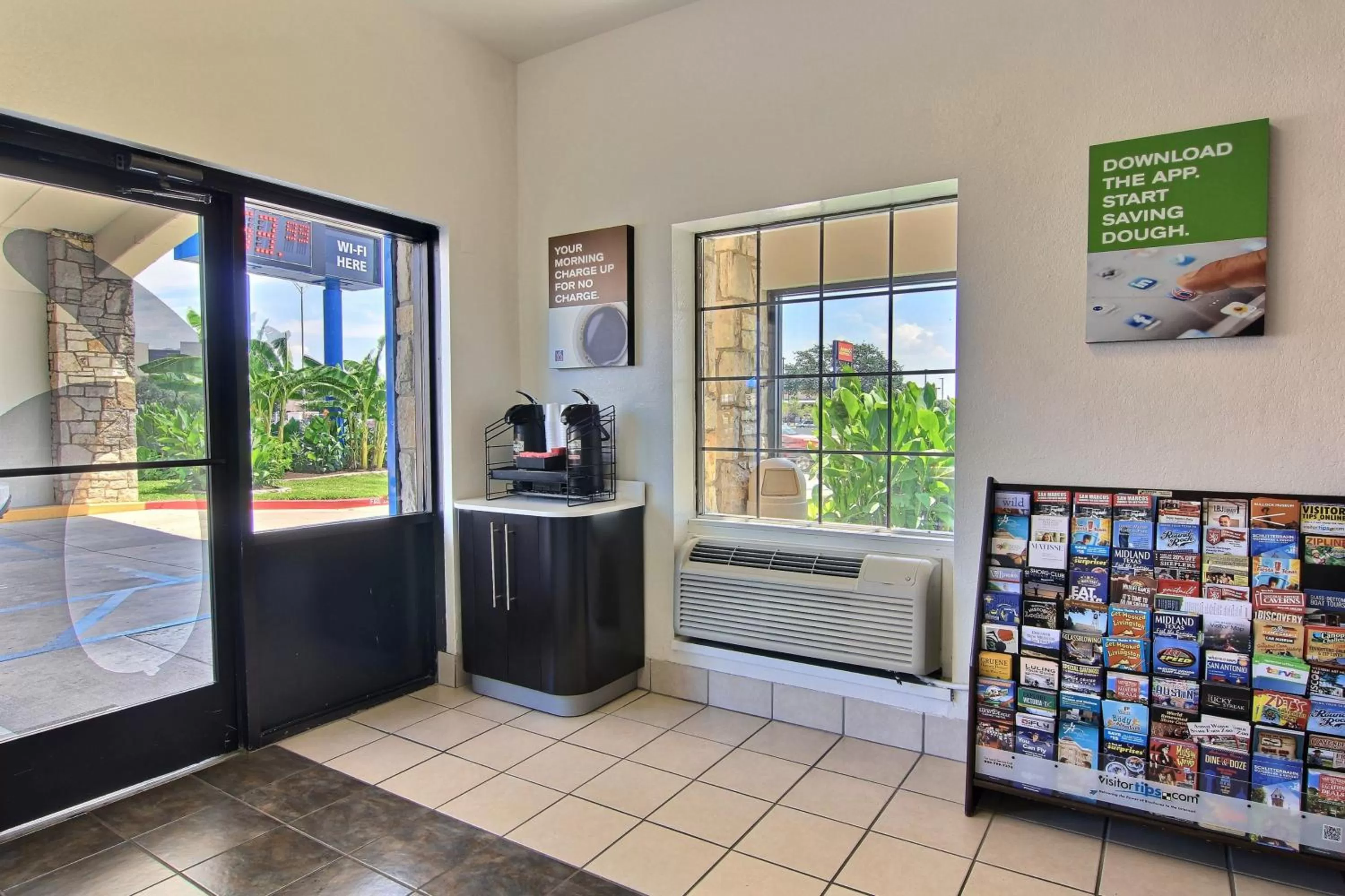 Lobby or reception in Motel 6 Austin, TX - Central Downtown UT