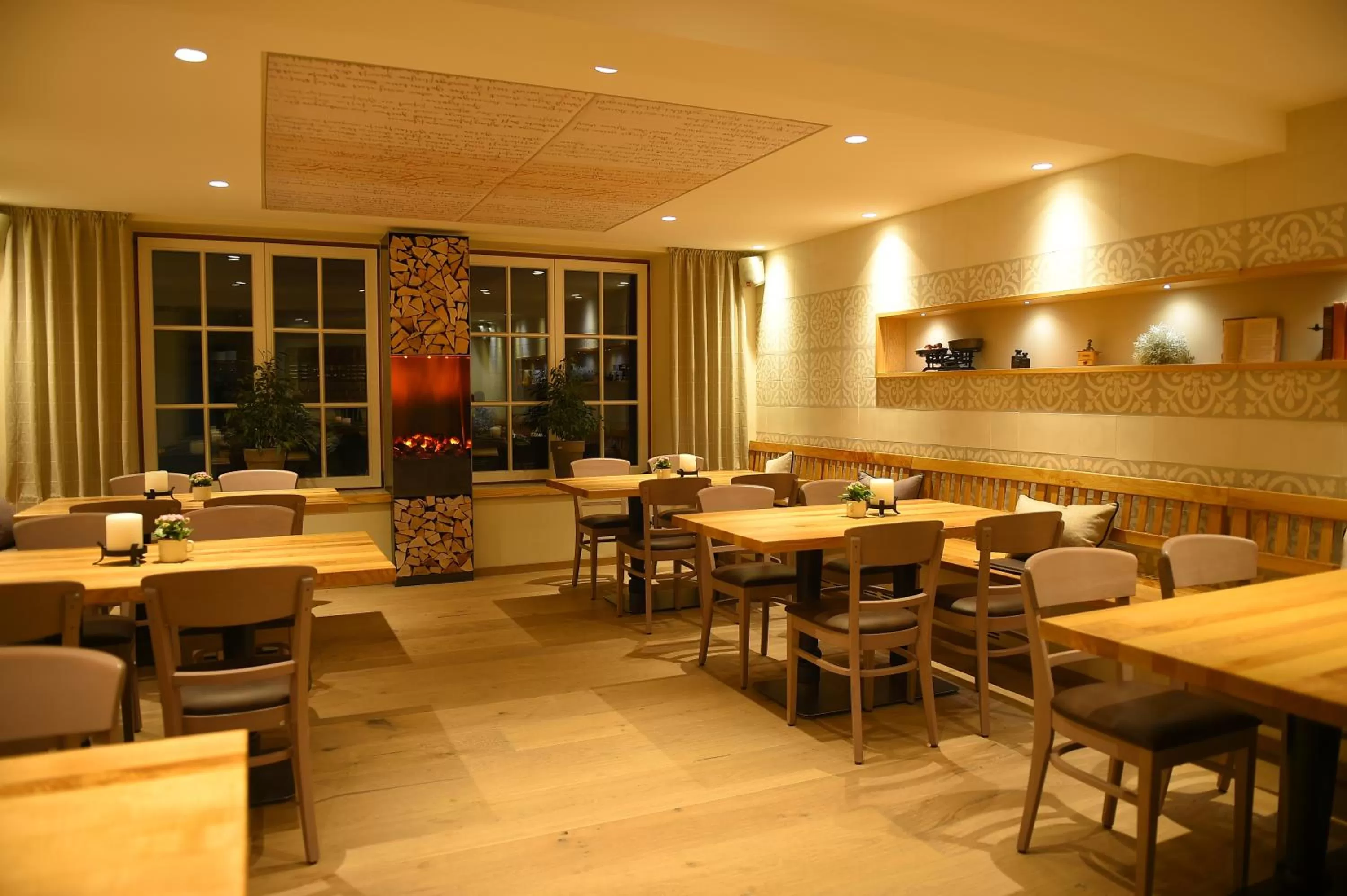 Restaurant/places to eat in Landhotel Gasthof Willecke