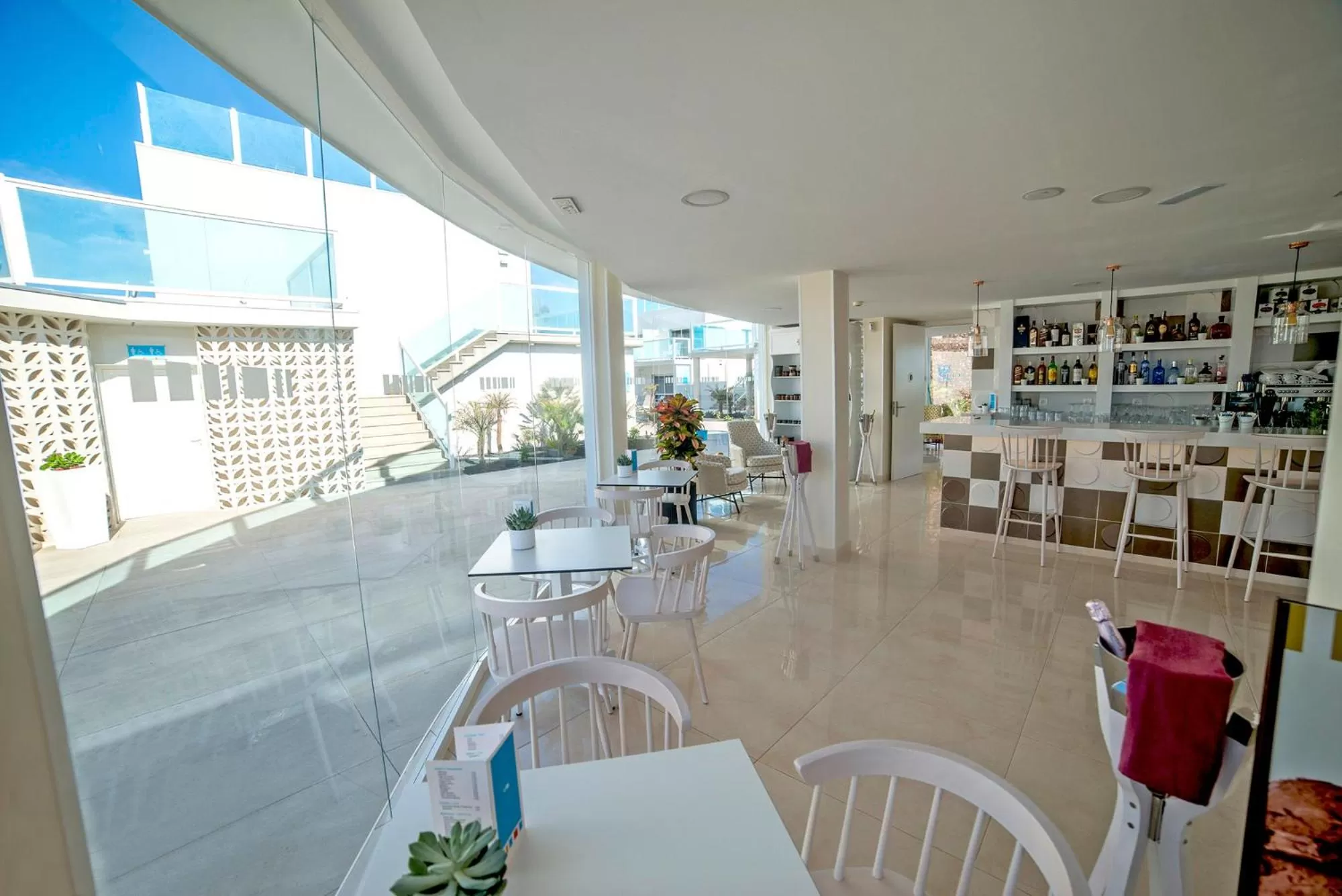 Lounge or bar in Hotel Boutique TAO Caleta Mar