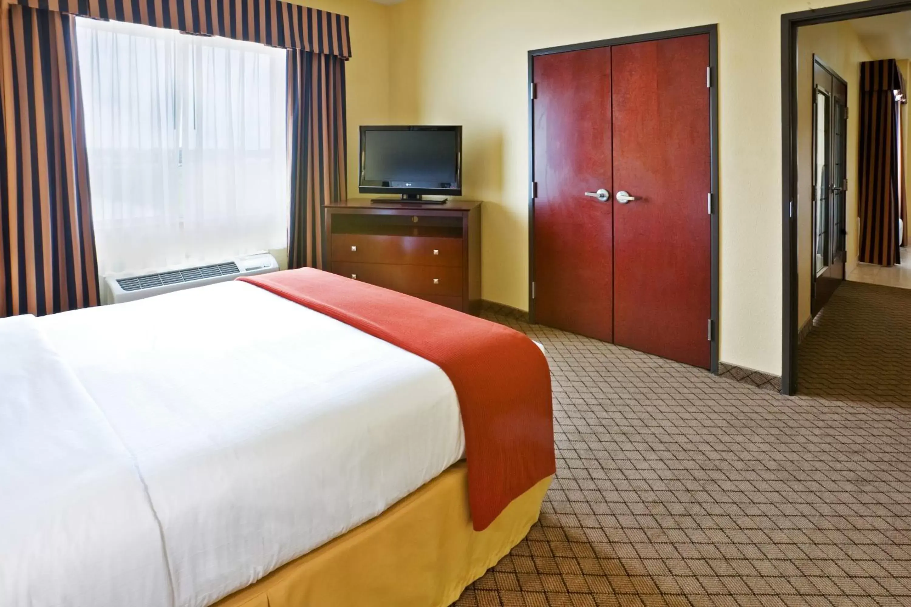 Holiday Inn Express Hotel & Suites New Boston by IHG Holiday Inn Express Hotel & Suites New Boston by IHG